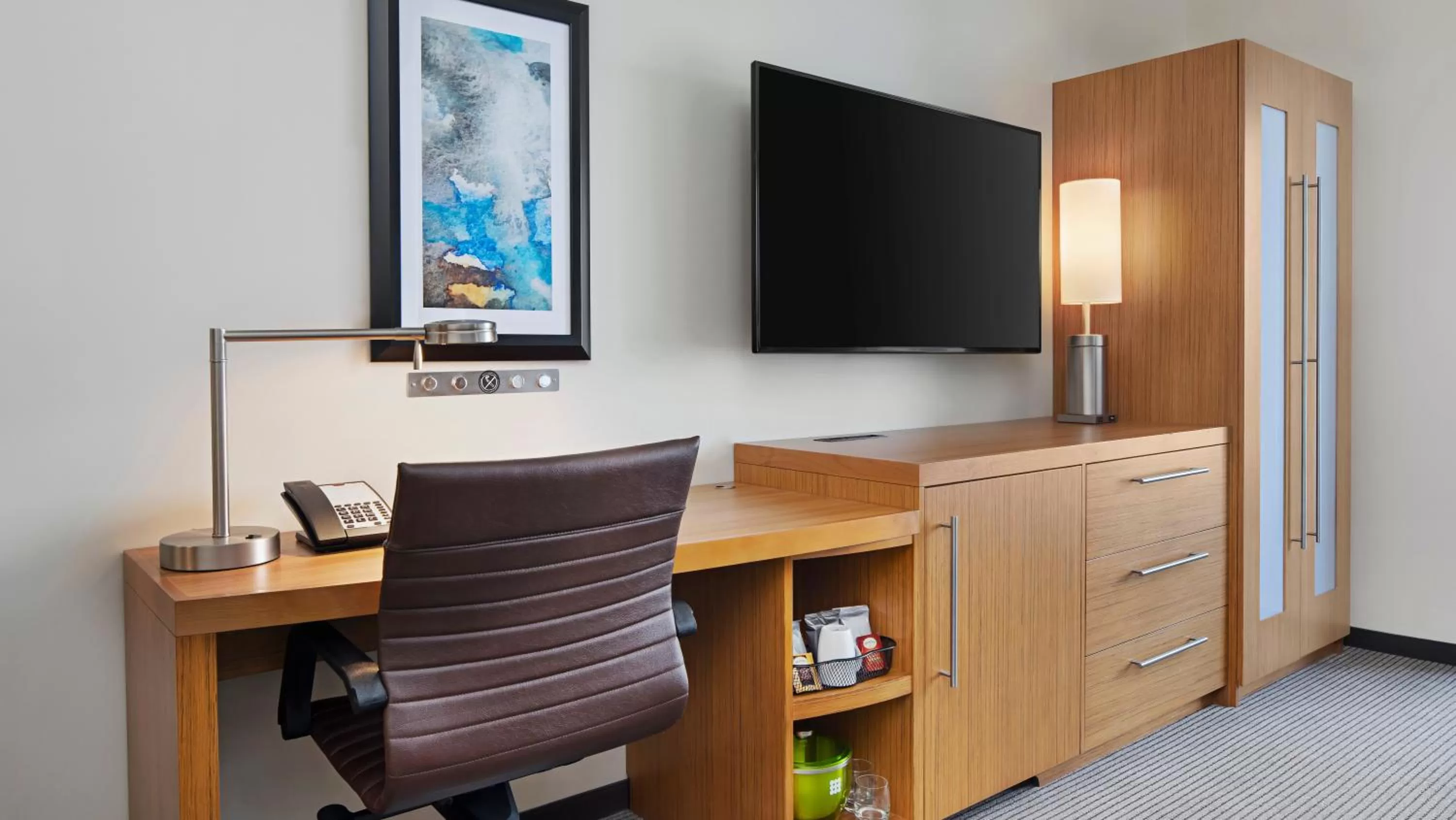 King Room with View in Hyatt Place Jacksonville St. Johns Town Center