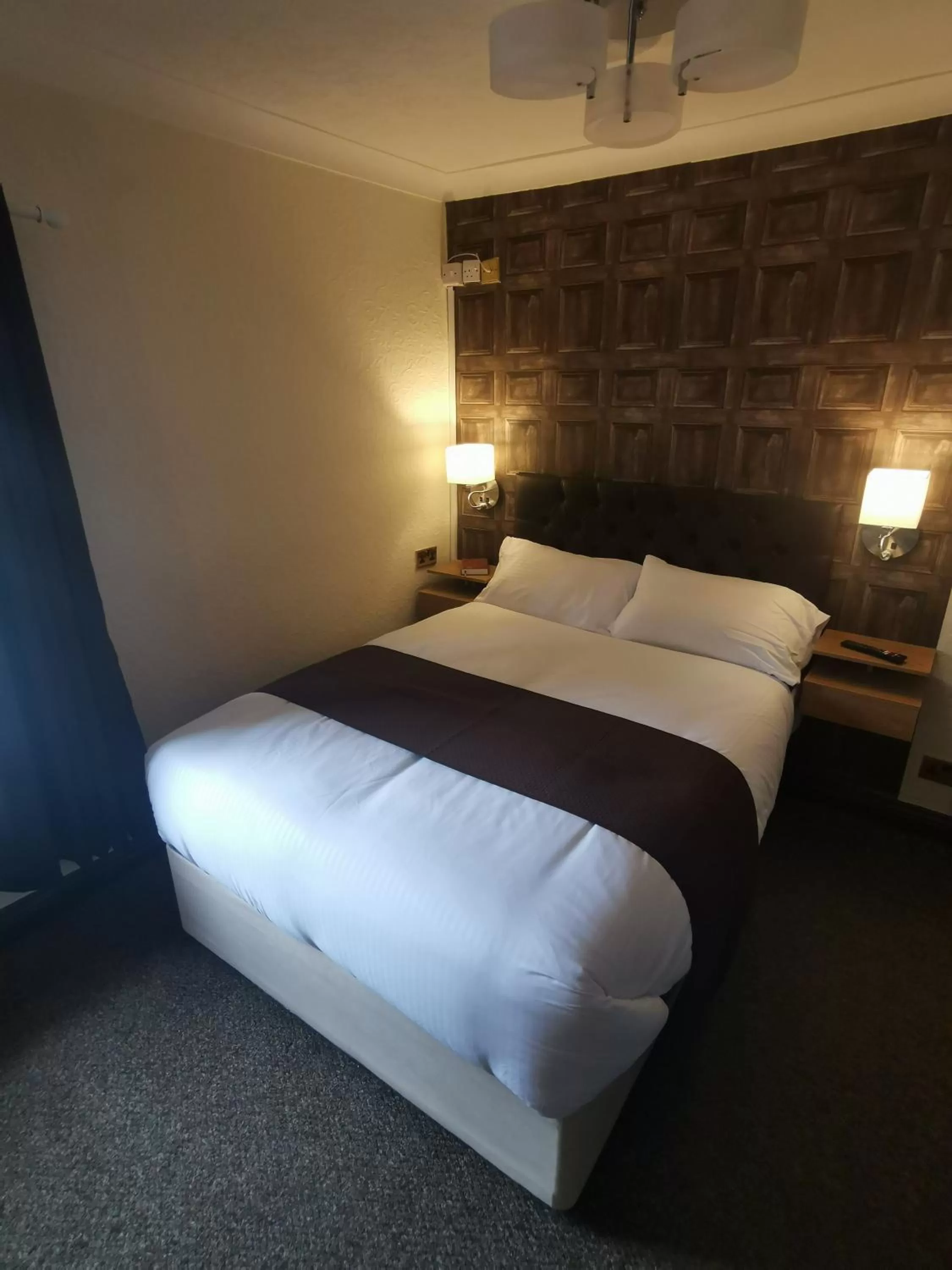 Double Room with Private Bathroom in The Redwell Inn
