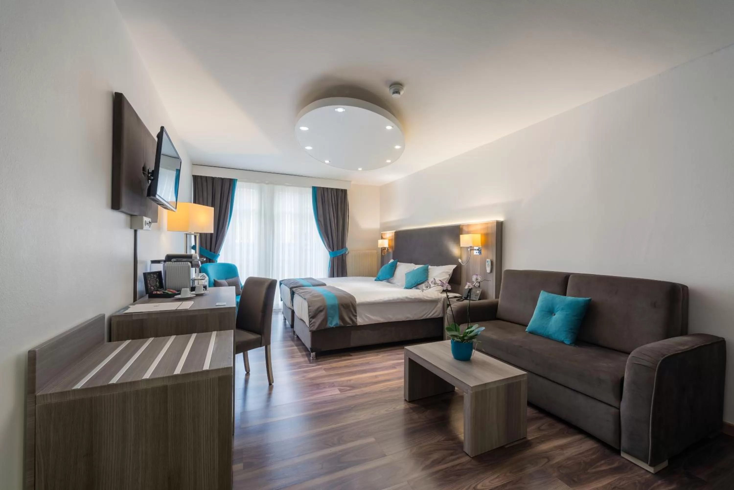 Superior Double or Twin Room in Hotel Rousseau