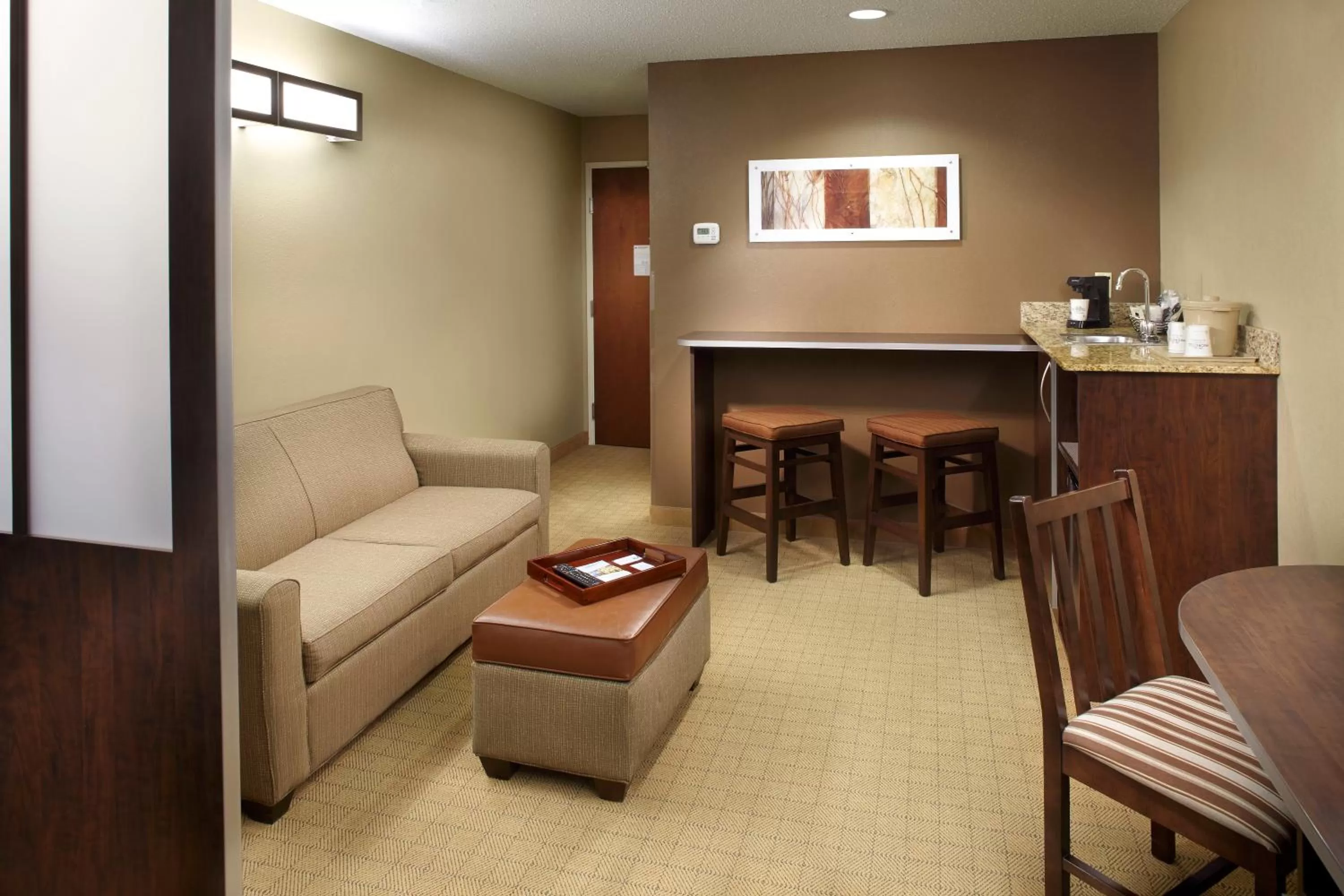 Queen Suite with Roll-In Shower - Mobility Accessible/Non-Smoking in Microtel Inn & Suites by Wyndham Wheeling at The Highlands
