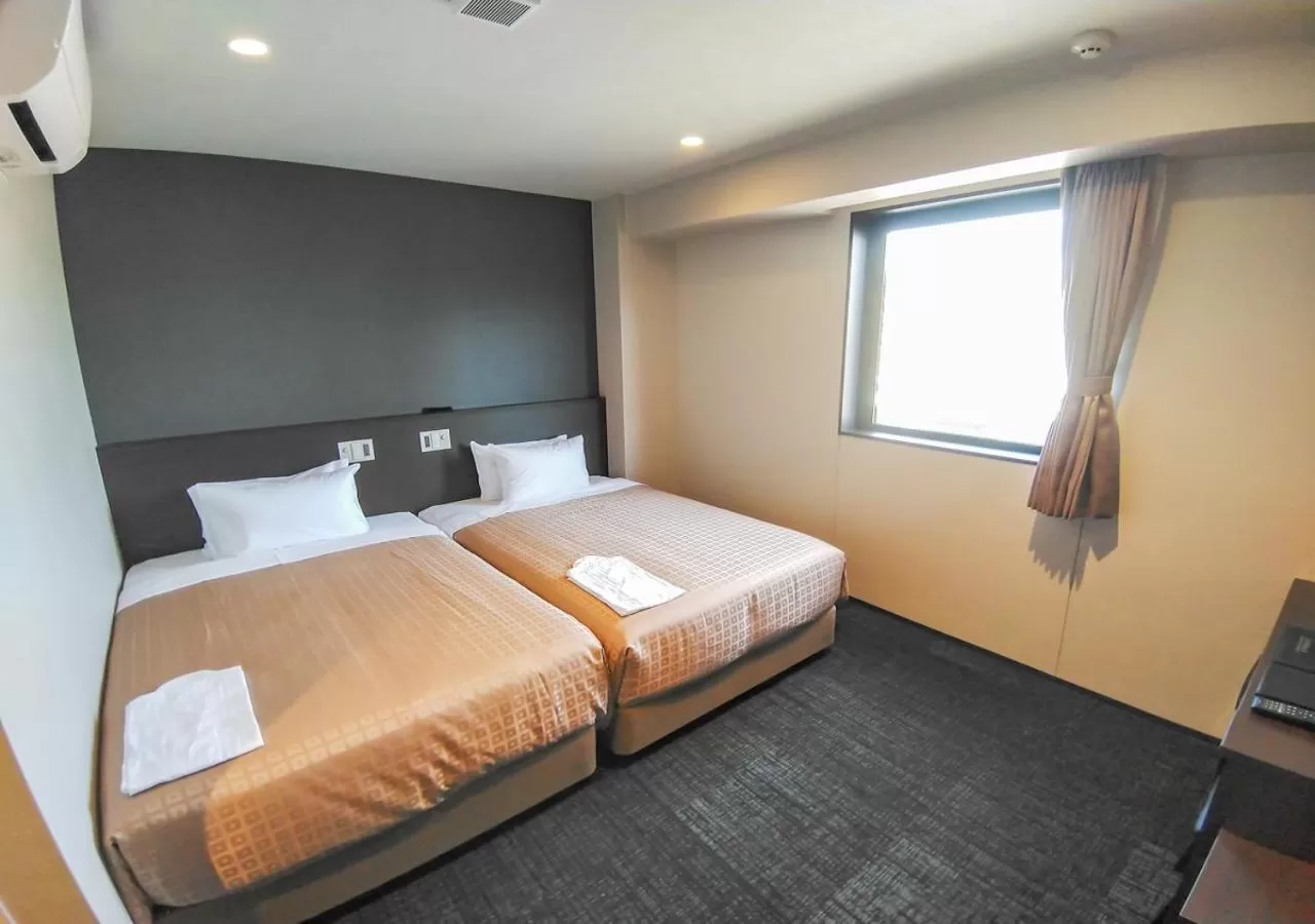 Twin Room - single occupancy - Smoking in HOTEL LiVEMAX Kokura Ekimae