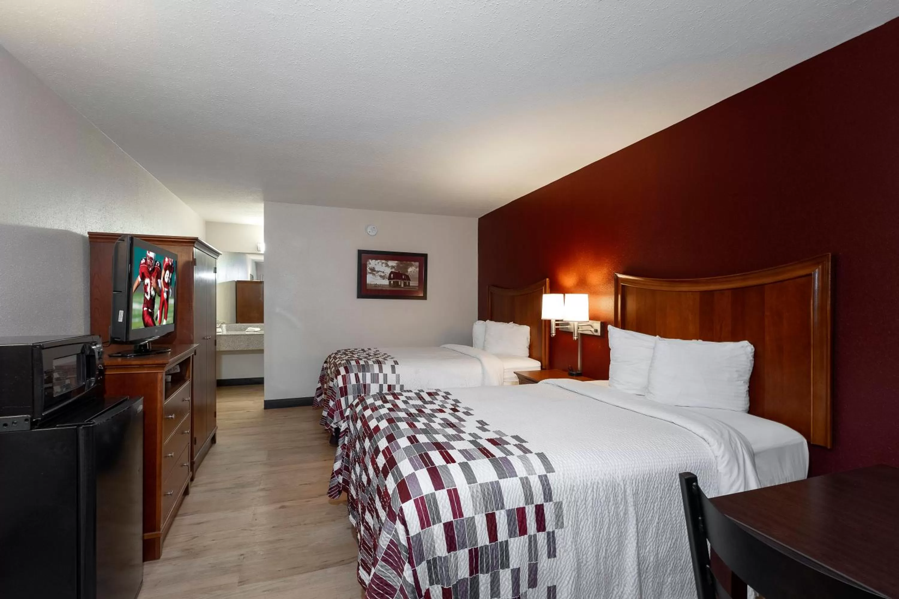 Deluxe Room with Two Queen Beds Non-Smoking in Red Roof Inn Dothan