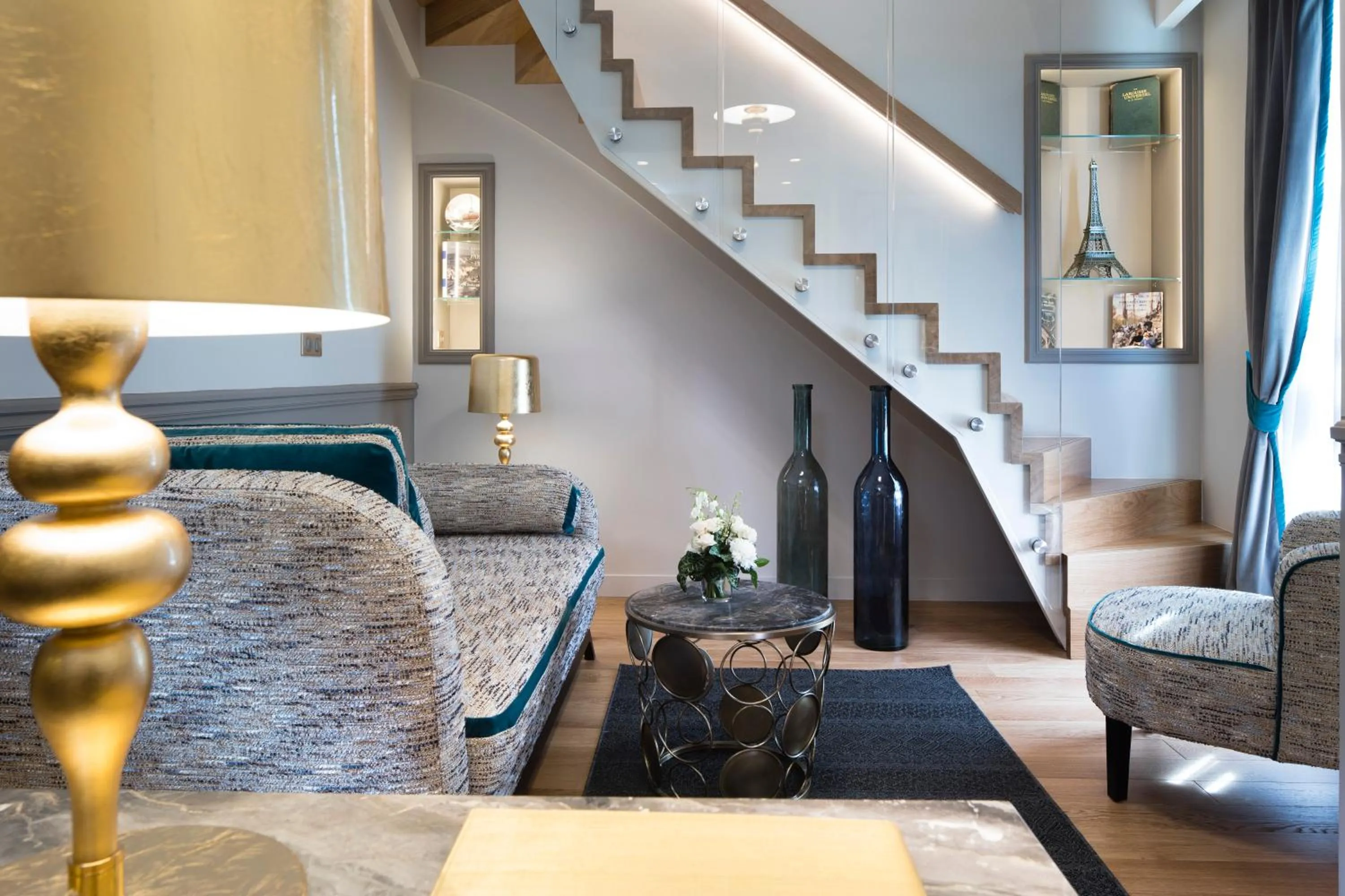 Duplex Suite in Hotel Lumen Paris Louvre