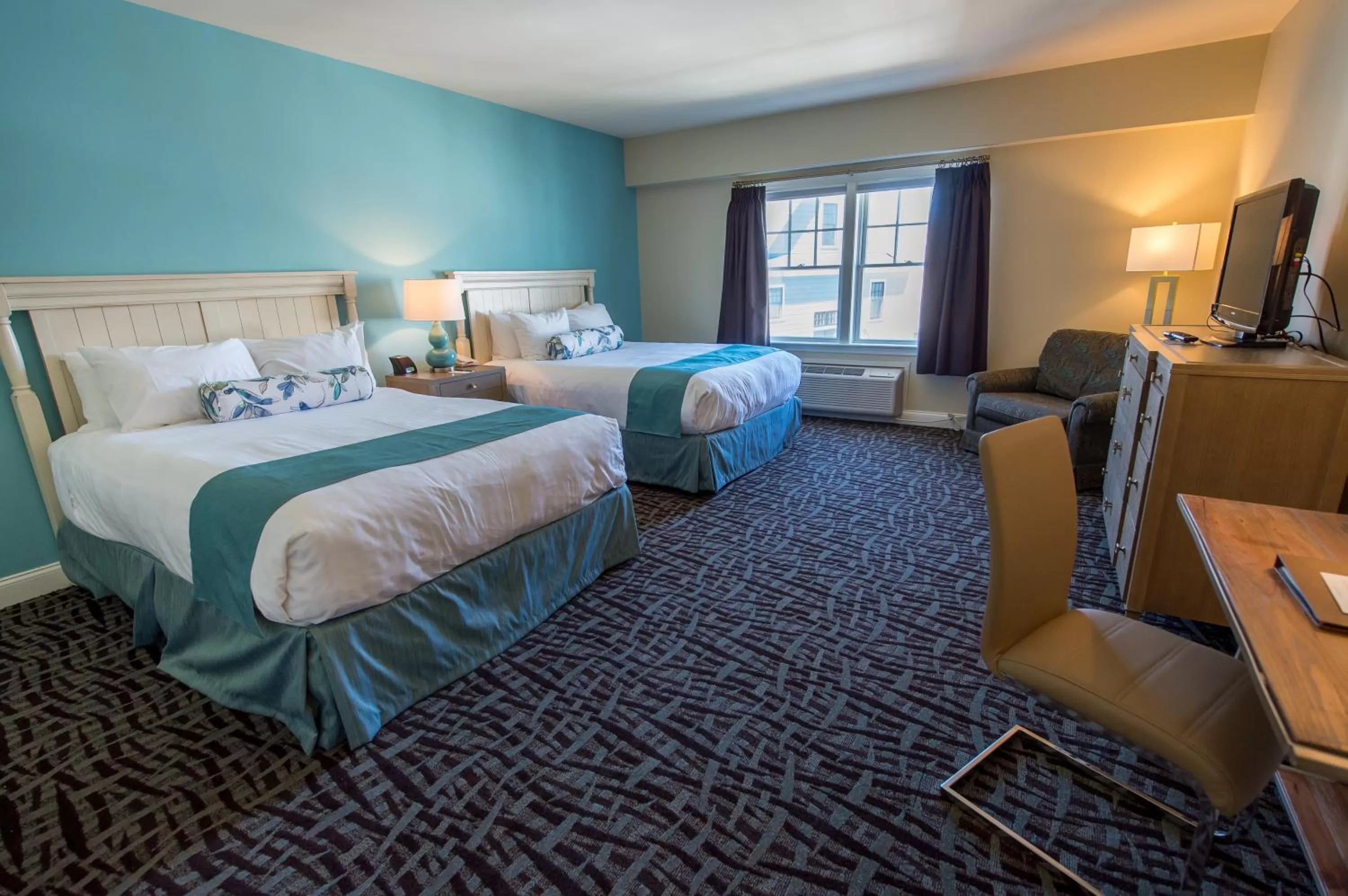 Meeting House Two Queen Beds in Union Bluff Hotel & Meeting House