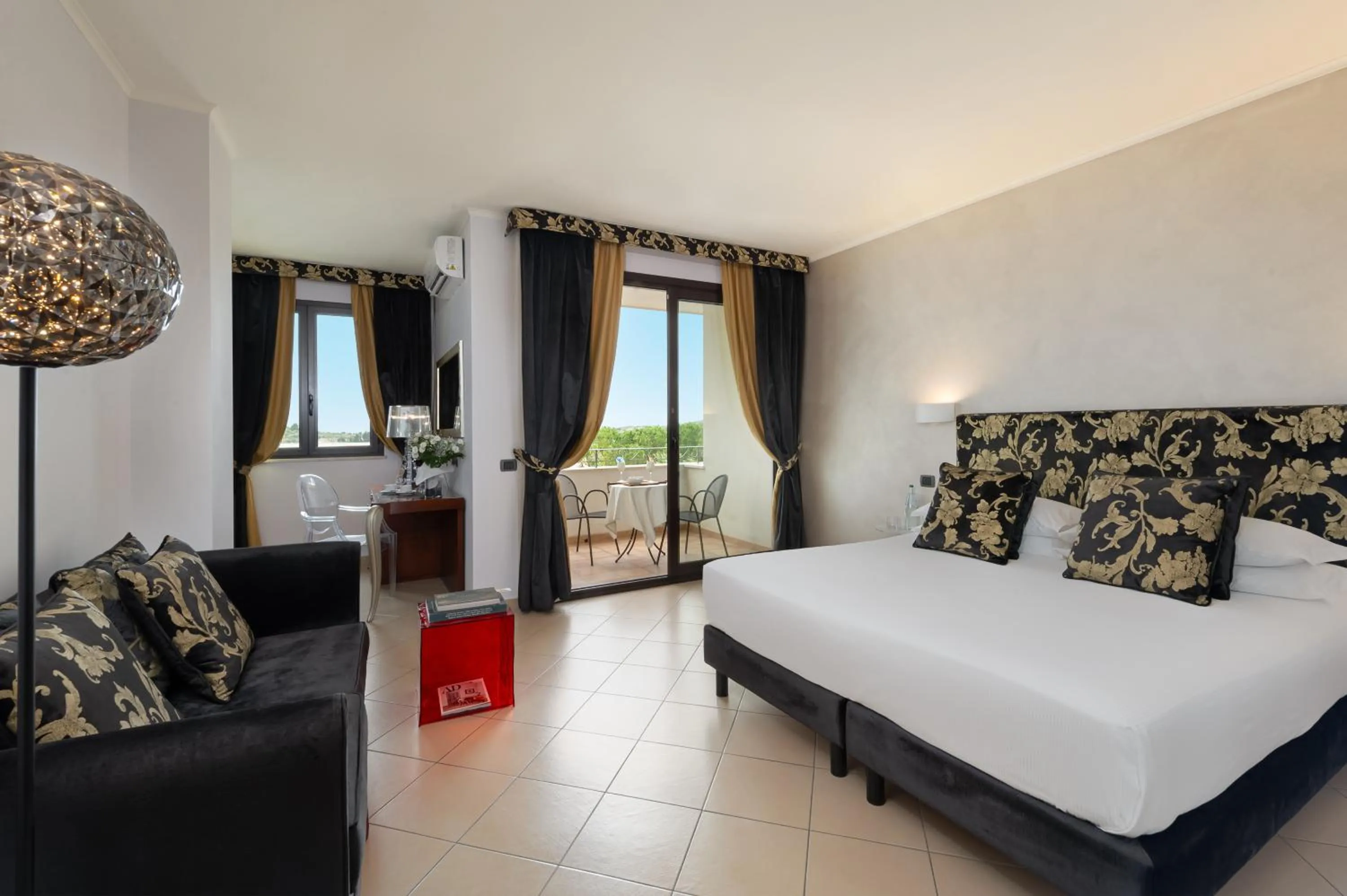 Superior Double Room in Grand Hotel Sofia