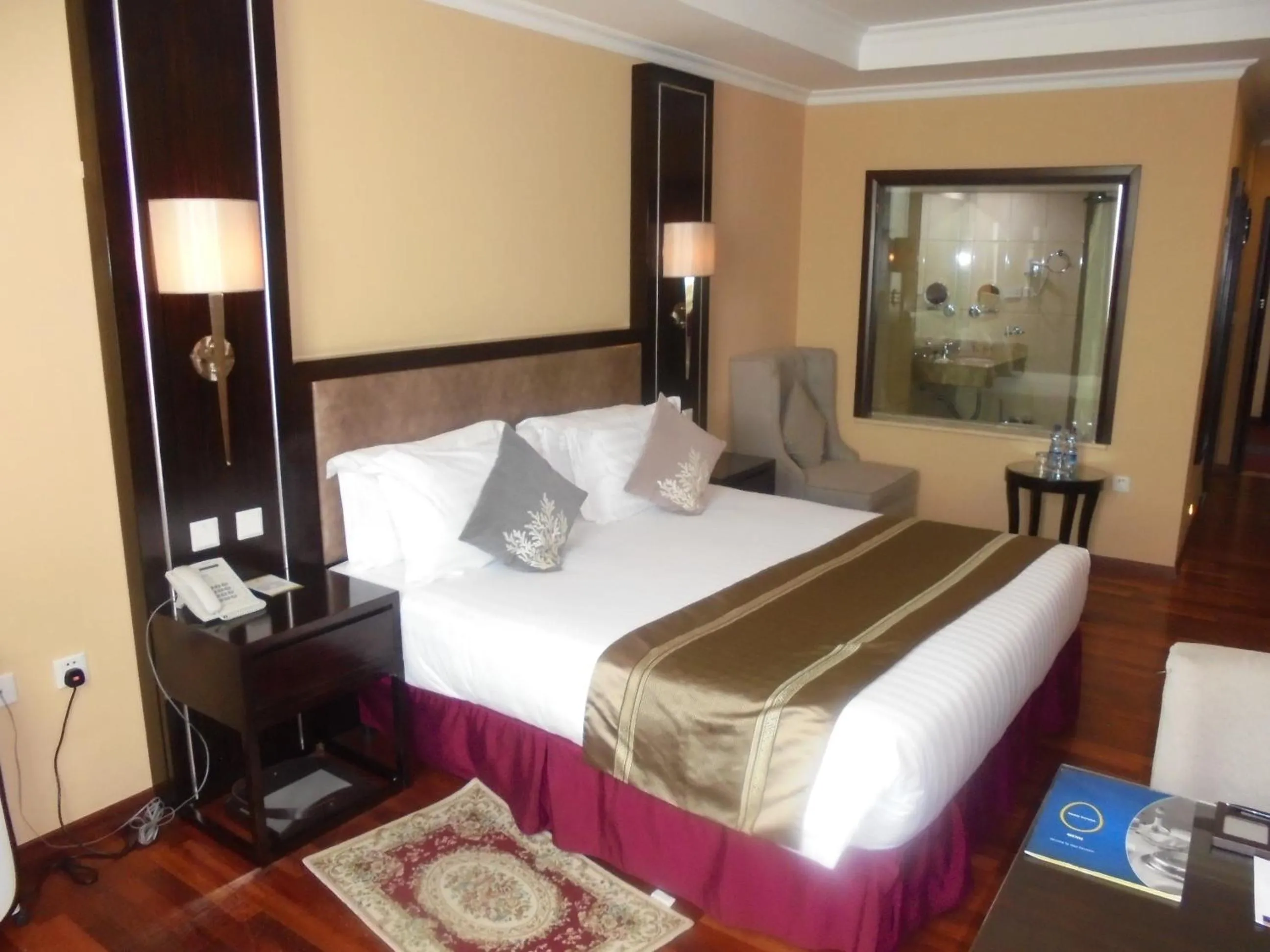 Standard King Room in Saro Maria Hotel