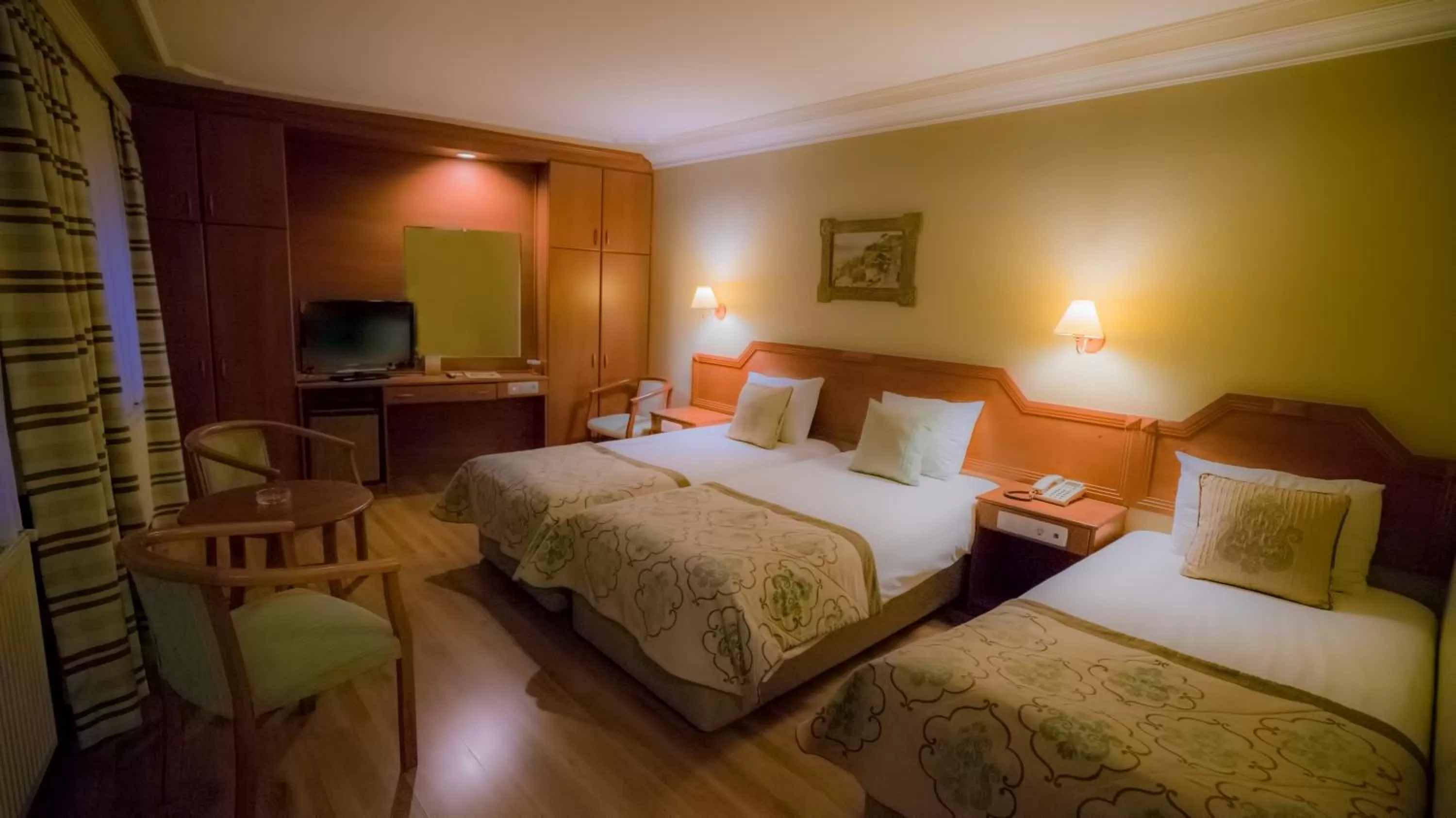 Standard Triple Room in Boyuguzel Termal Hotel