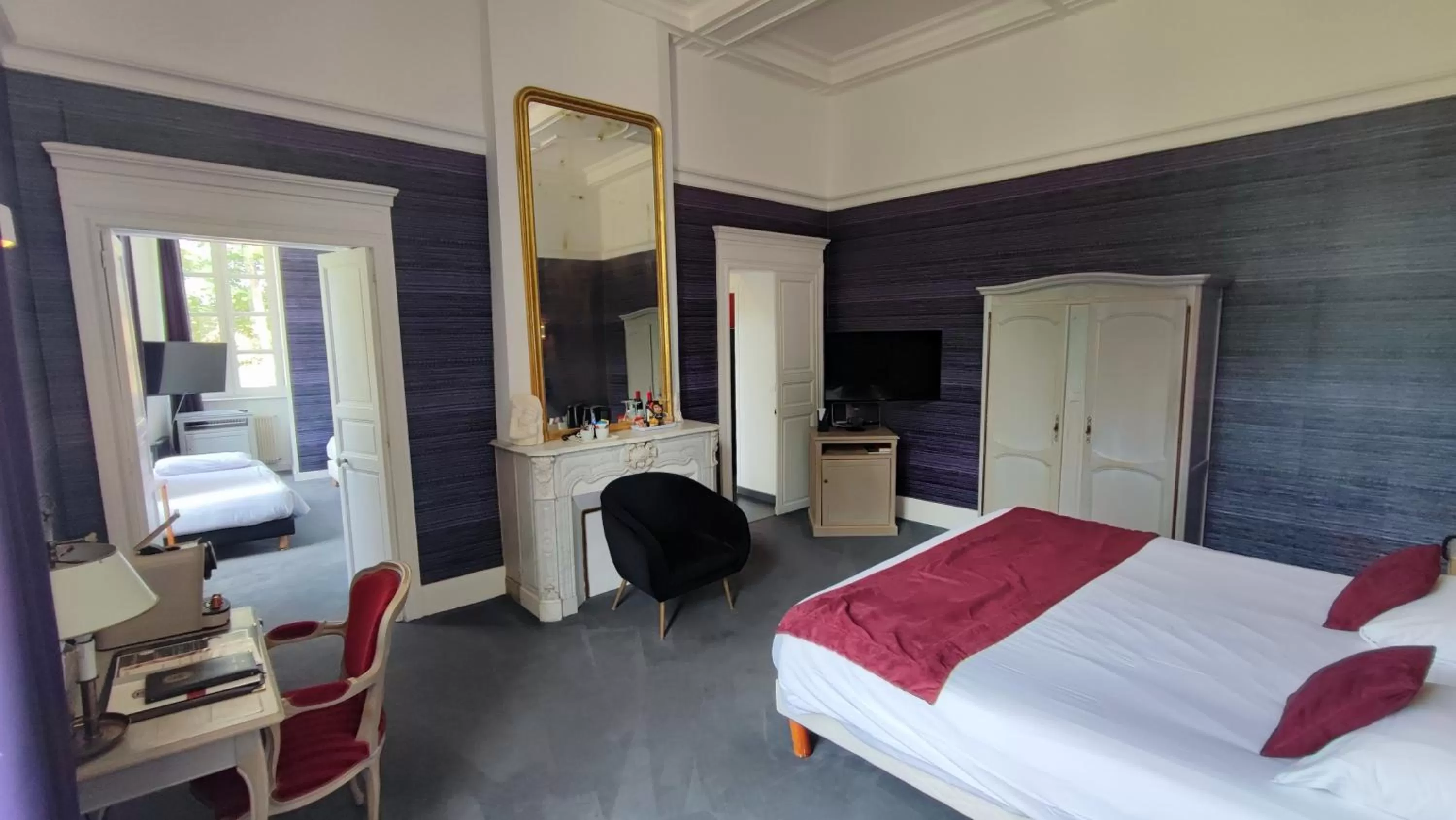 Two-Bedroom Apartment in Château de Bellefontaine - Teritoria