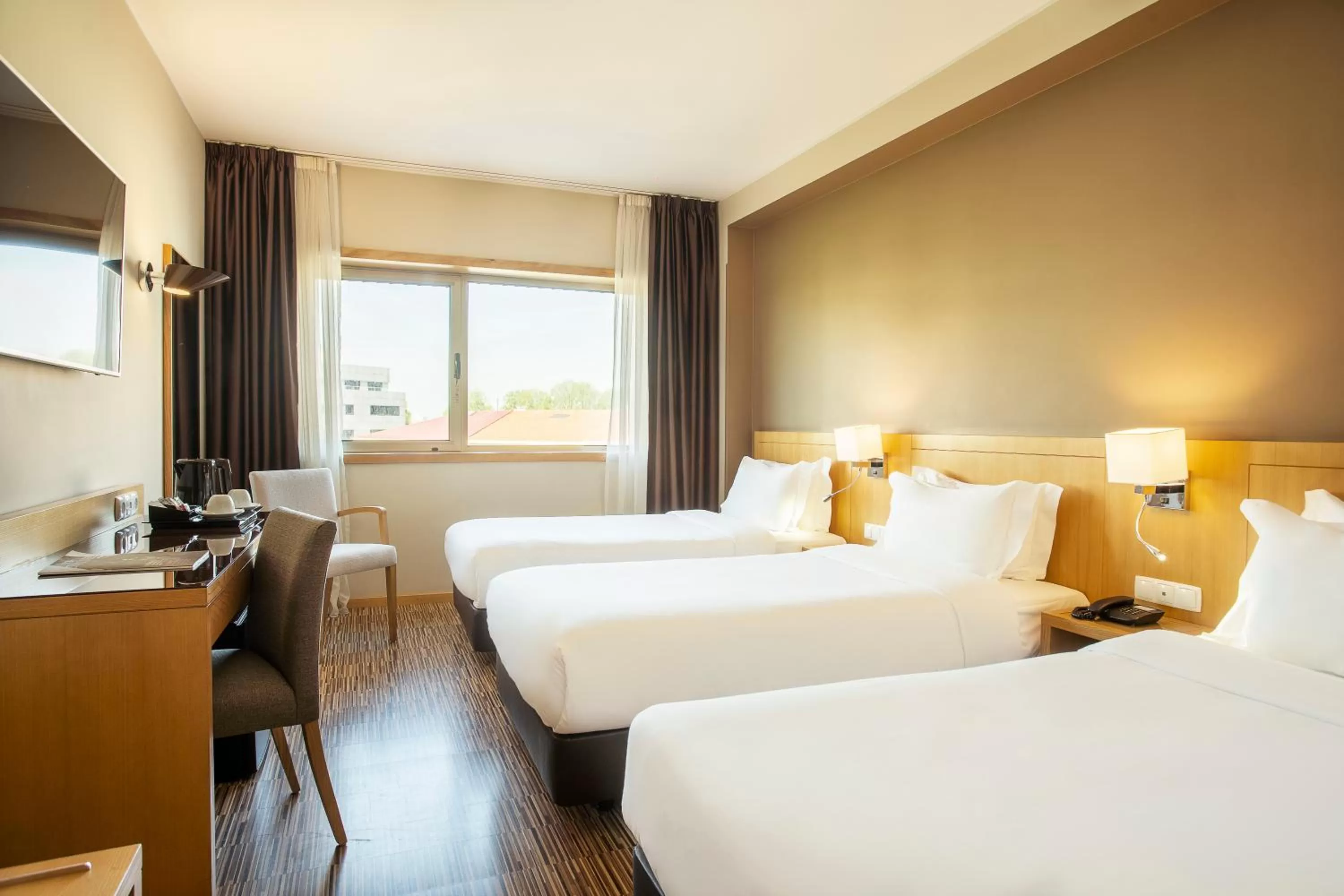 Comfort Triple in HF Tuela Porto