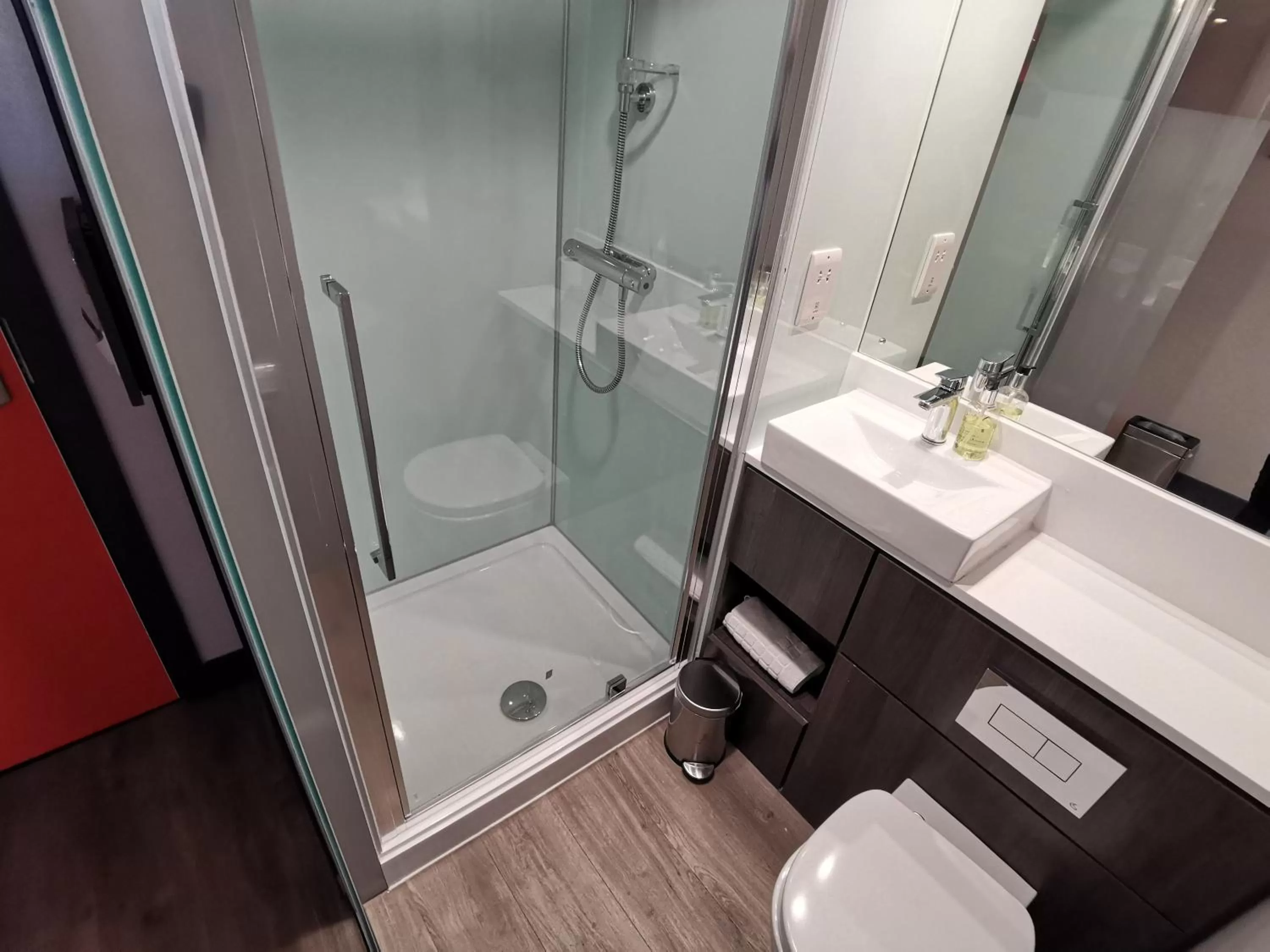 Bathroom in easyHotel Sheffield