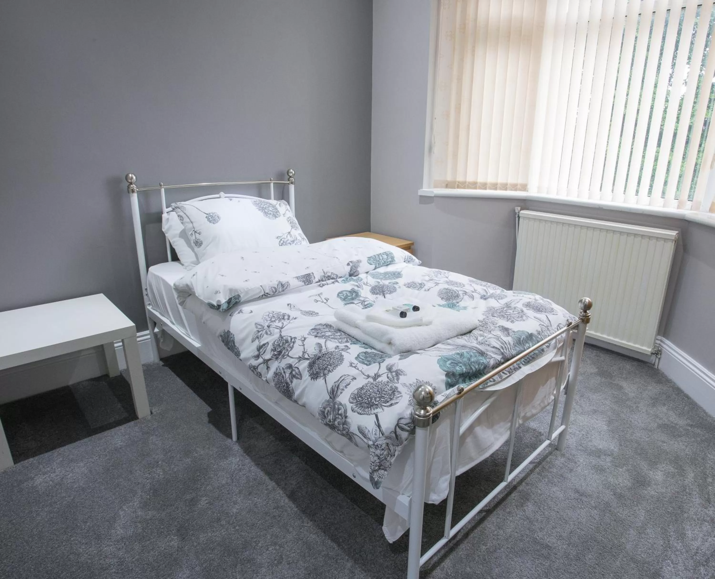 Standard Single Room - single occupancy in High Bank Hotel