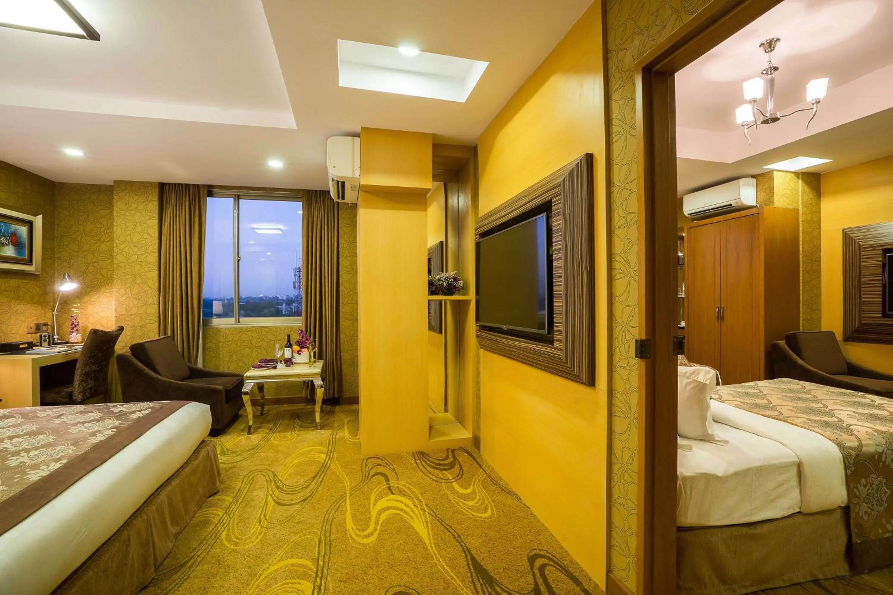 Executive Twin Room in Best Western Chinatown Hotel