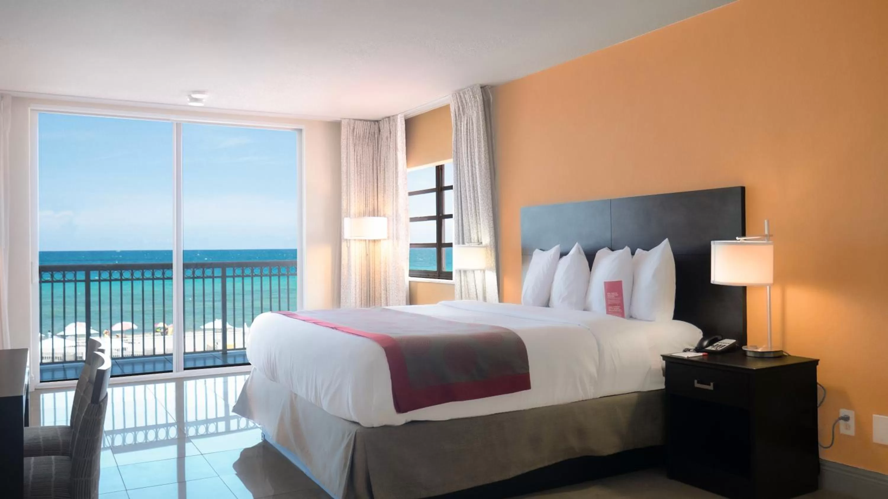 King Bed, Oceanfront View, Non-Smoking in Ramada Plaza by Wyndham Marco Polo Beach Resort