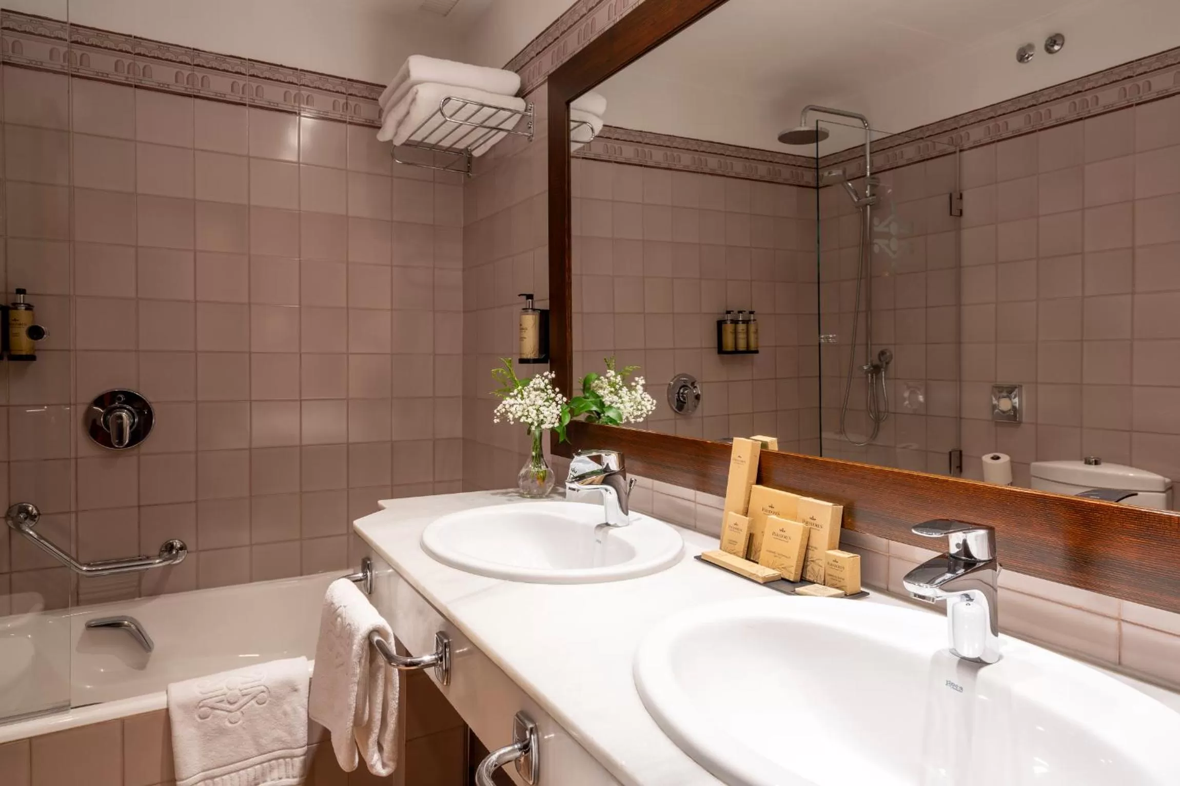 Standard Double Room (3 Adults) in Parador de Chinchón