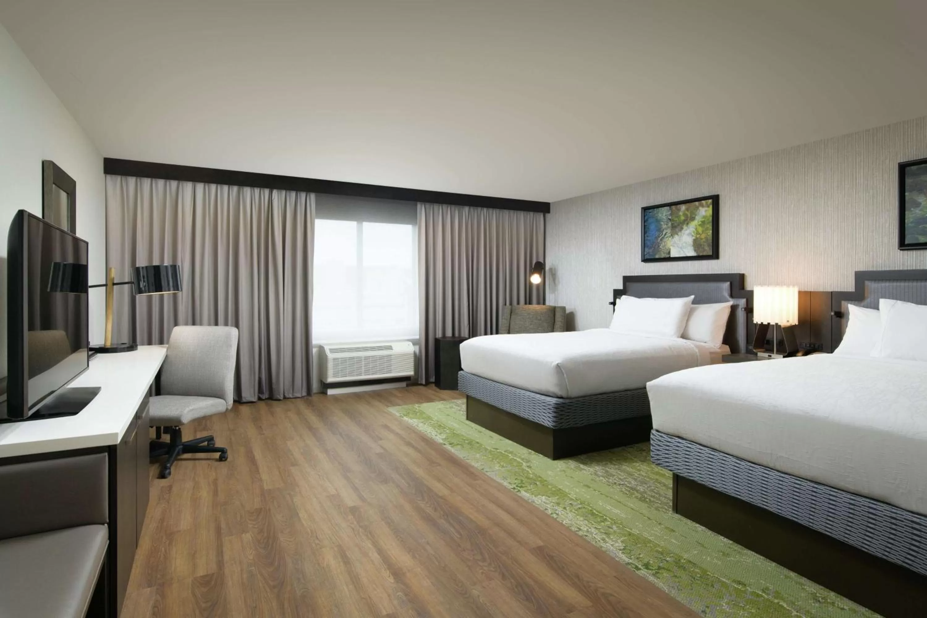 Deluxe Queen Room with Two Queen Beds in Hilton Garden Inn Memphis Downtown Beale Street