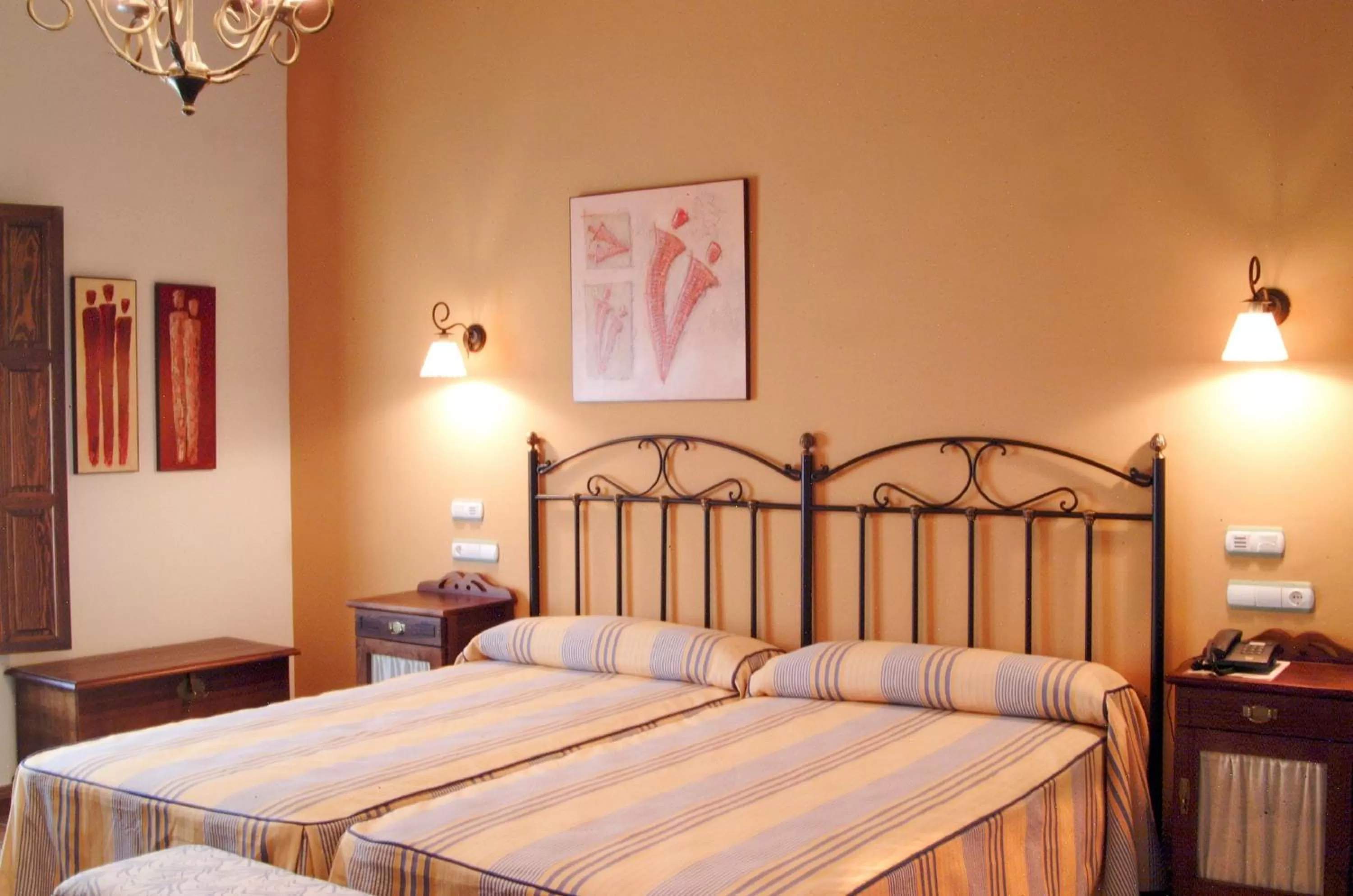 Double Room (1 Adult) in Huerta de las Palomas