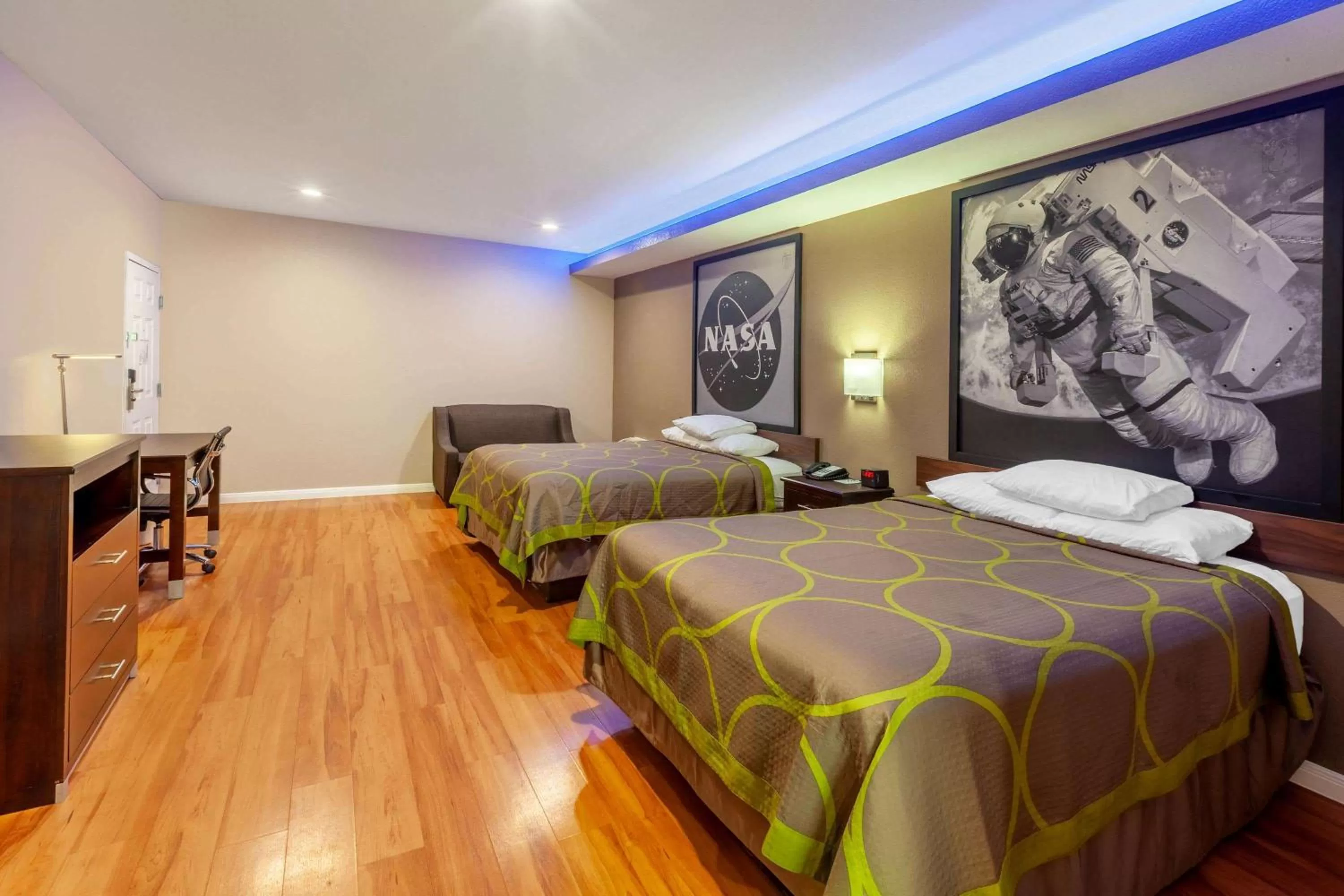 Queen Room with Two Queen Beds and Roll-In Shower - Mobility/Hearing Accessible - Non-Smoking in Super 8 by Wyndham Houston Northwest Cypress