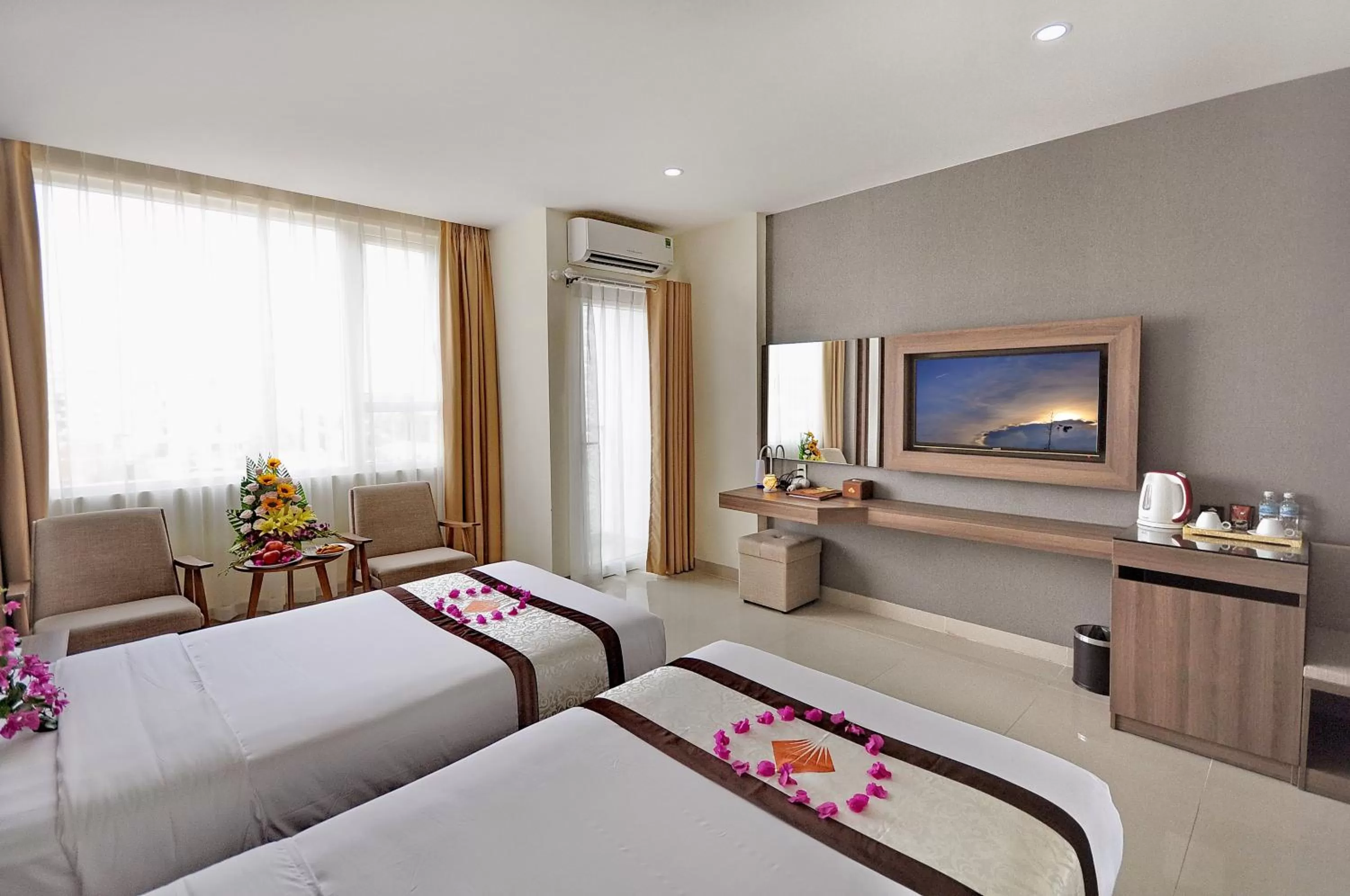 Deluxe Mountain View with Balcony in Rigel Hotel