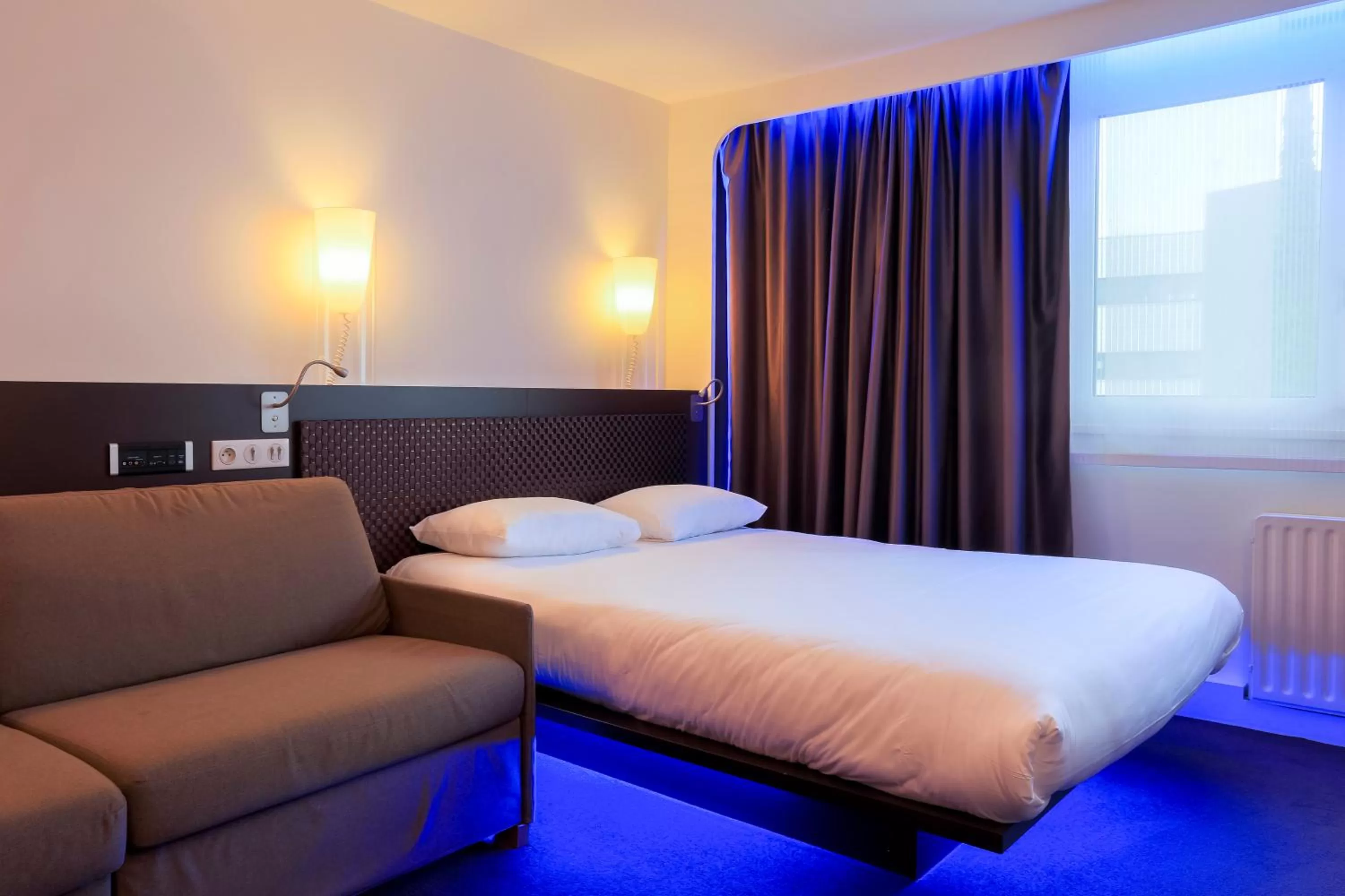 Standard Room with 1 Double Bed and 1 Sofa Bed  in ibis Styles Lorient Caudan