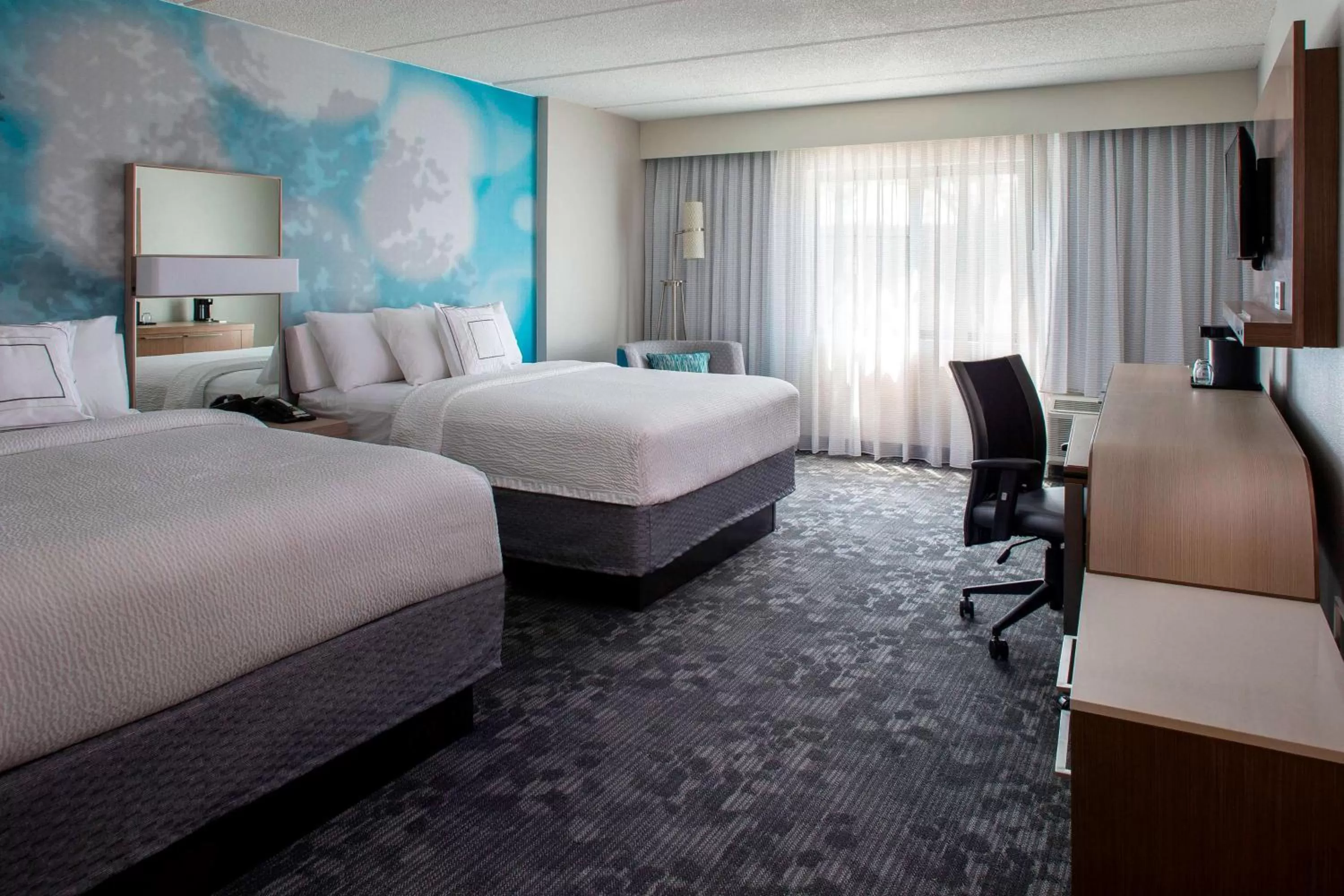Queen Room with Two Queen Beds and Roll-In Shower - Mobility/Hearing Accessible in Sonesta Select Atlanta Norcross I 85