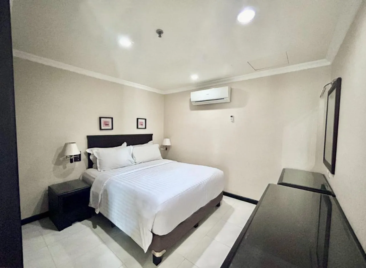 Two-Bedroom Superior Suite in Kristal Hotel Jakarta