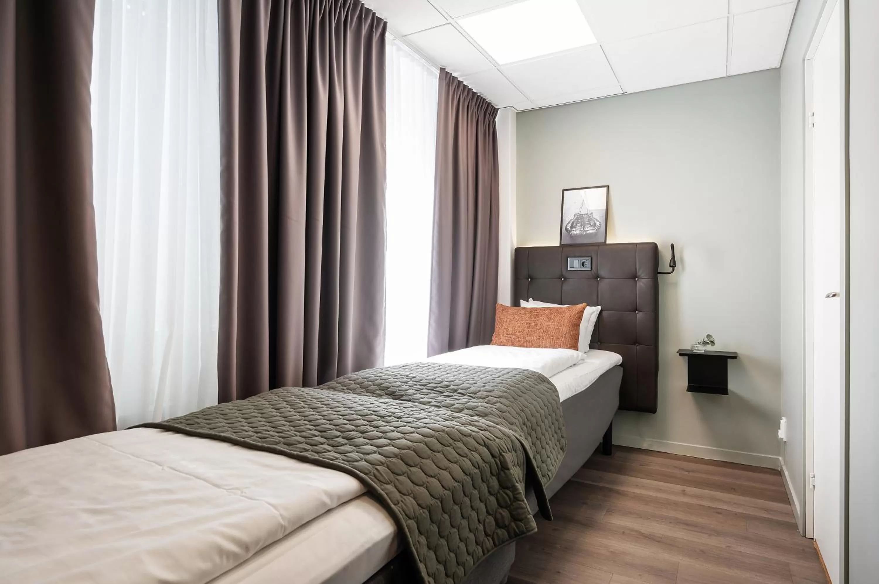 Standard Twin Room (Separate Beds) in Hotel Point