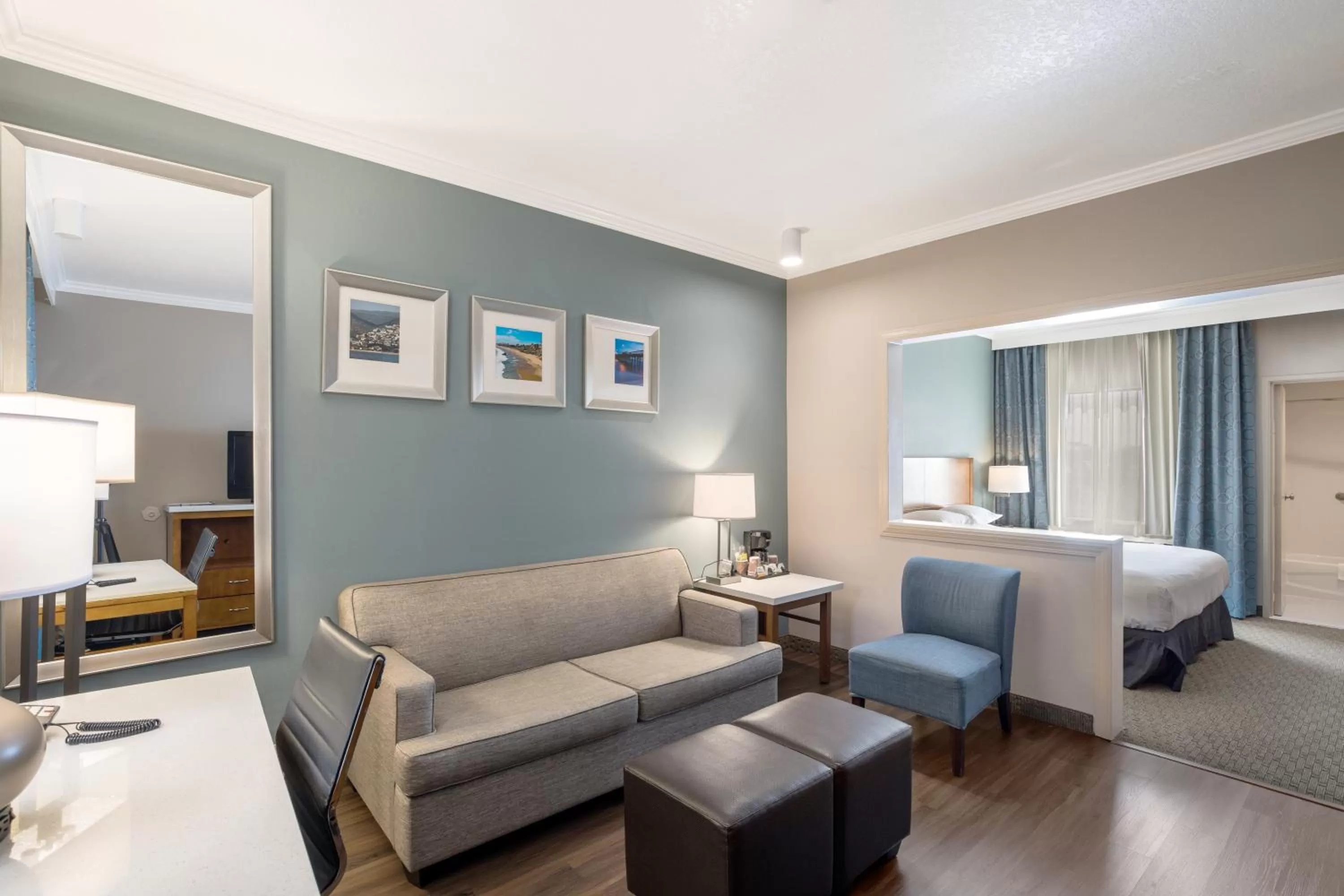 Studio Queen Suite - Disability Access/Non-Smoking in MainStay Suites Orange County John Wayne Airport