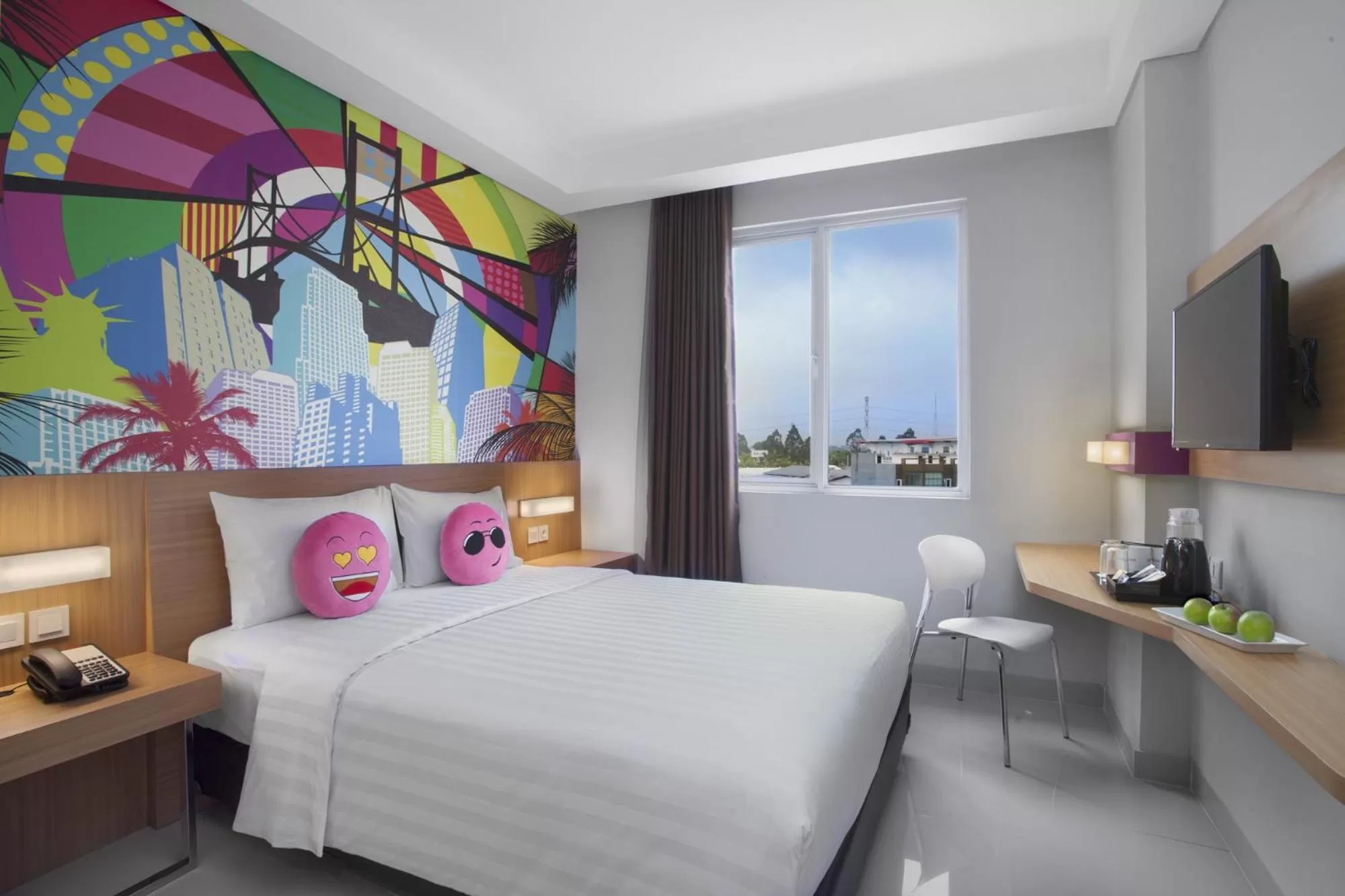 Standard Double or Twin Room in favehotel Hasyim Ashari Tangerang