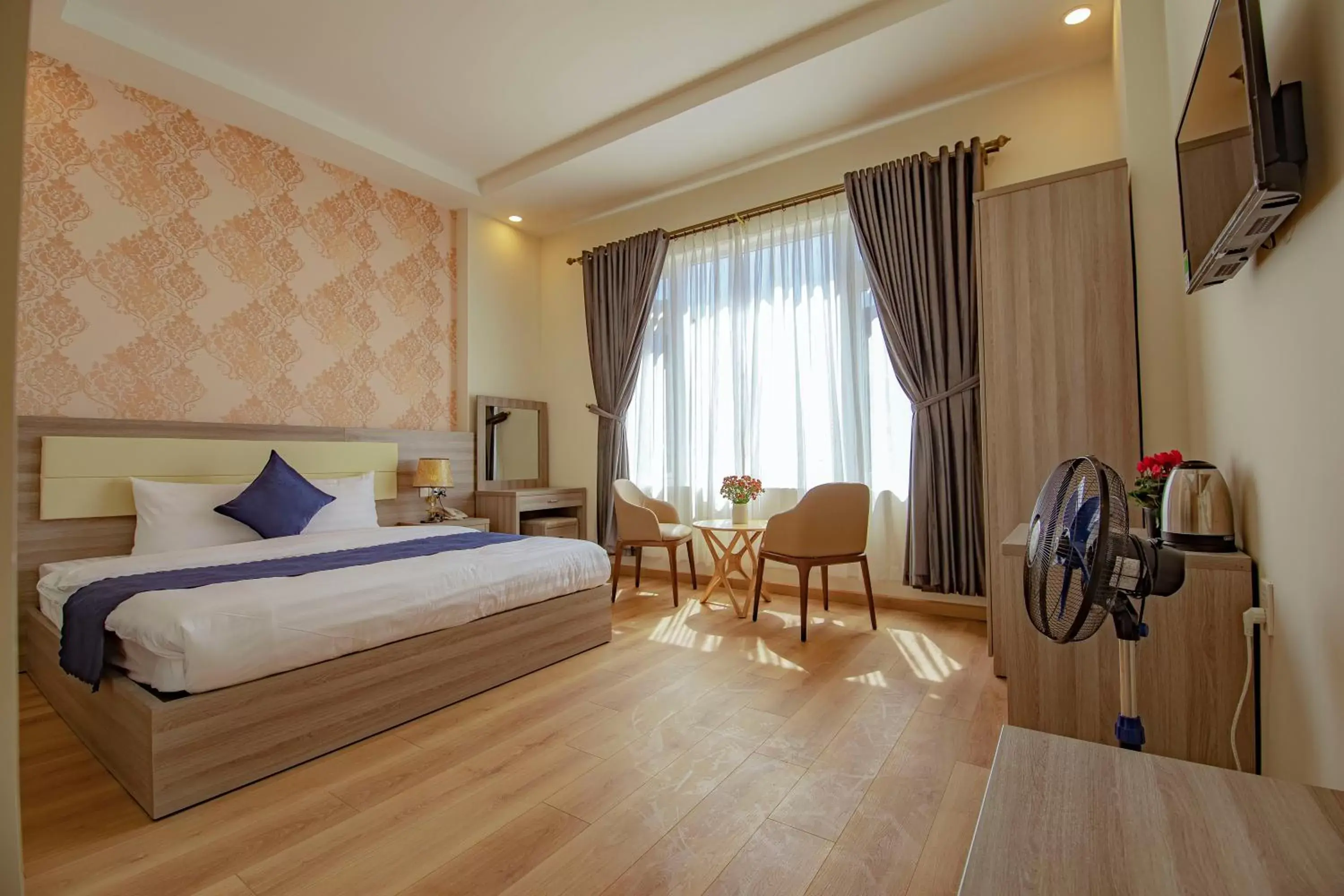 Khanh Uyen 1 Hotel Khanh Uyen 1 Hotel