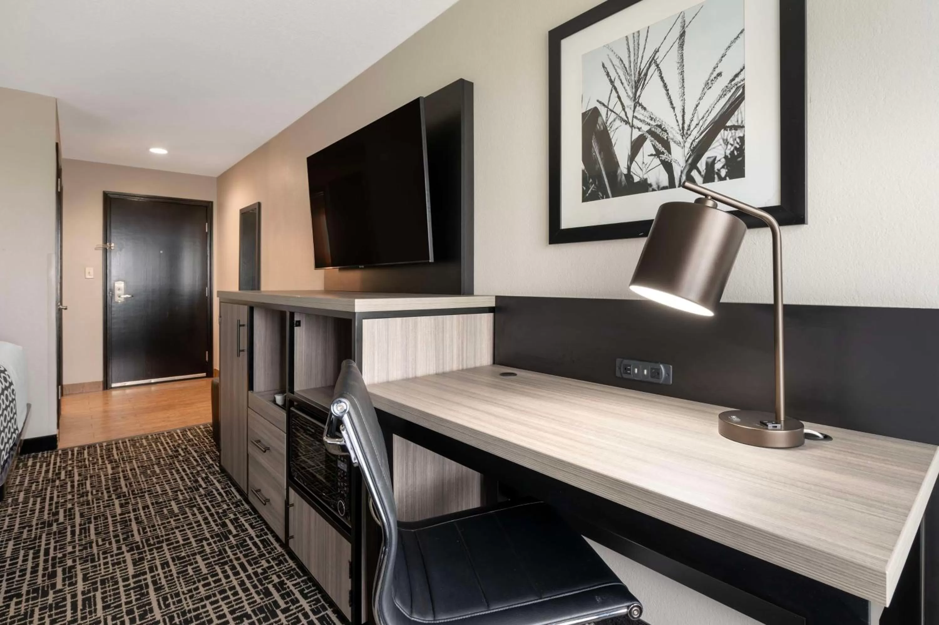 Queen Room with Two Queen Beds - Non-Smoking in Best Western Plus Greenwood Indy South Inn