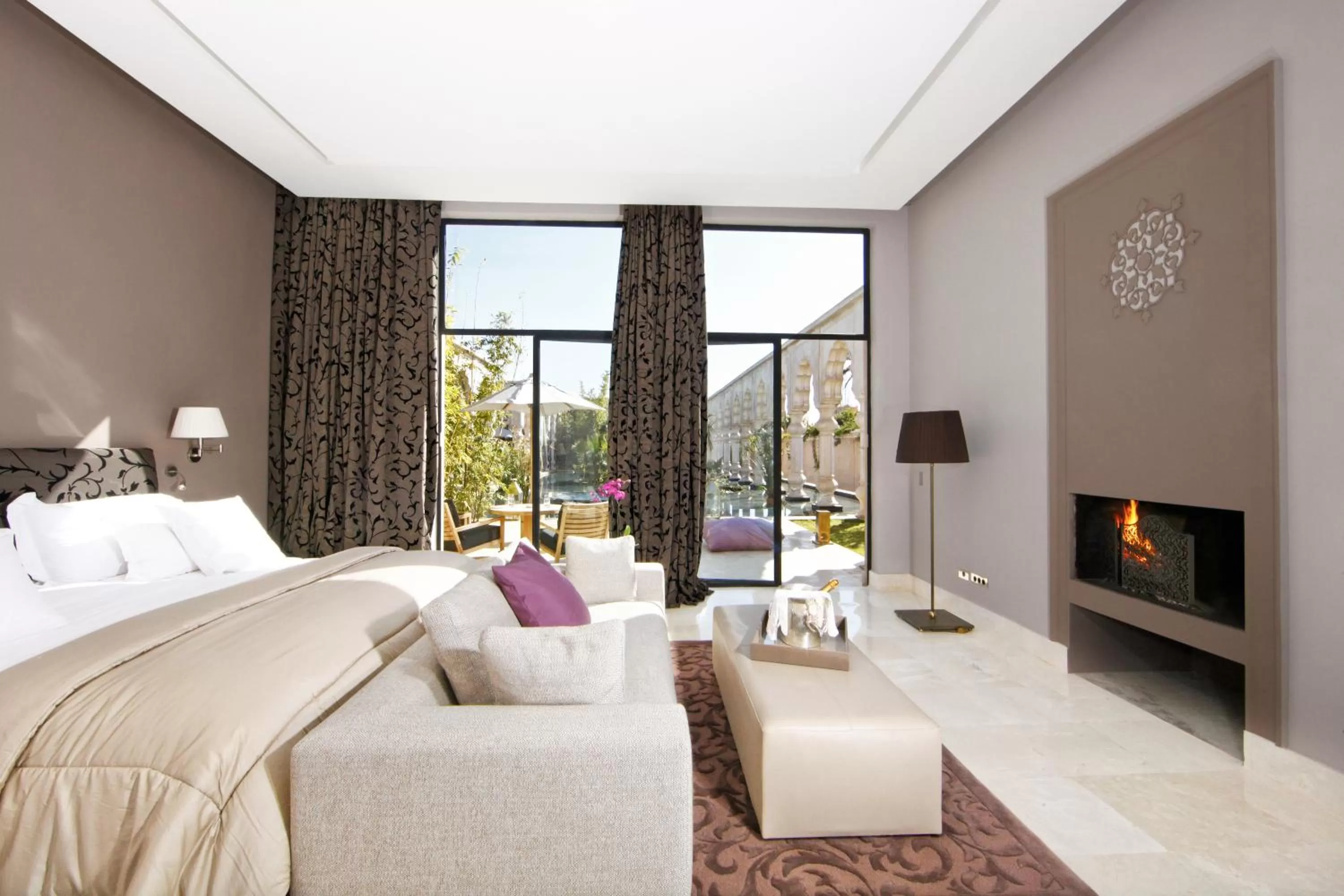 Deluxe Double Room in Palais Namaskar