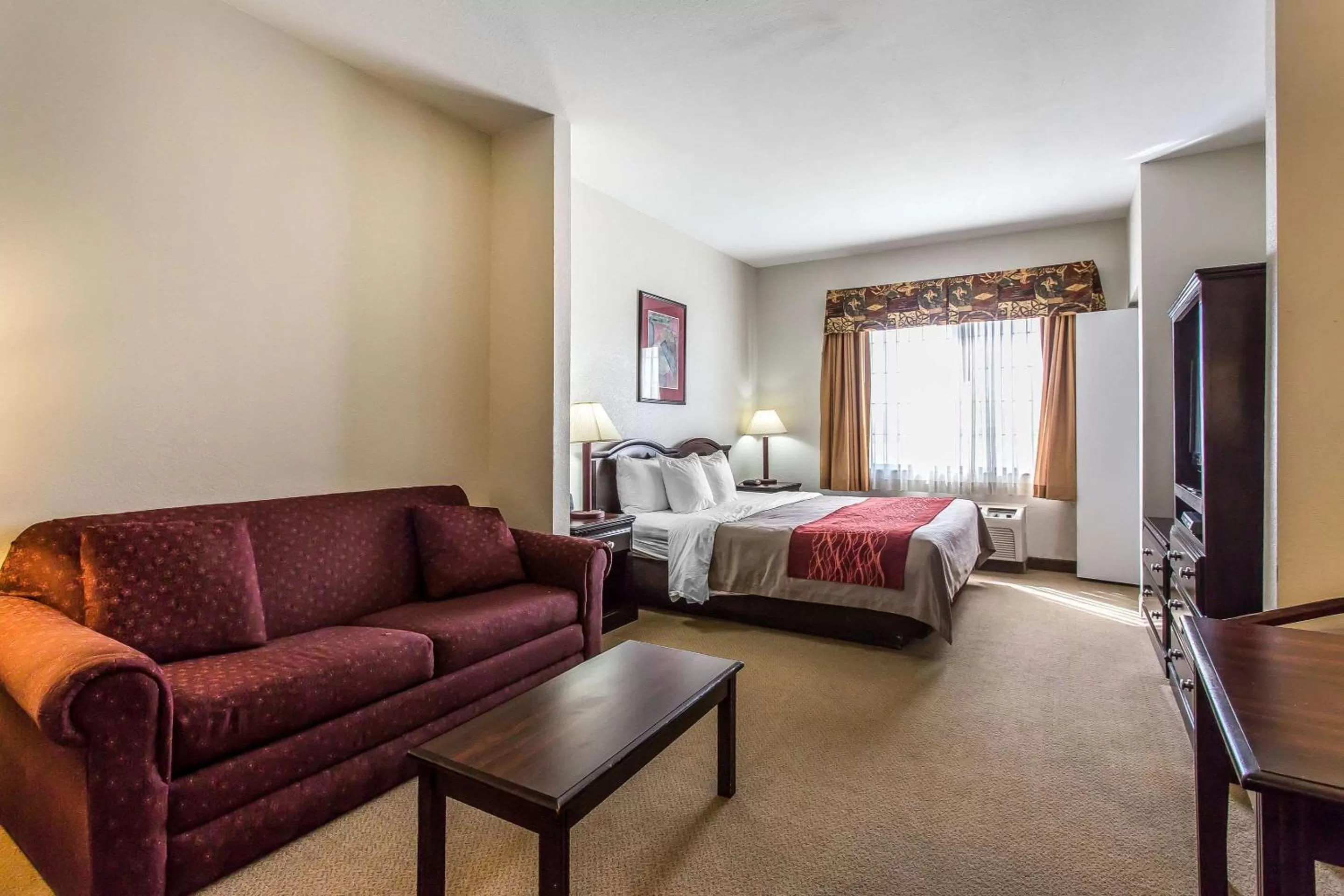 King Suite - Non-Smoking in Quality Inn & Suites Guymon