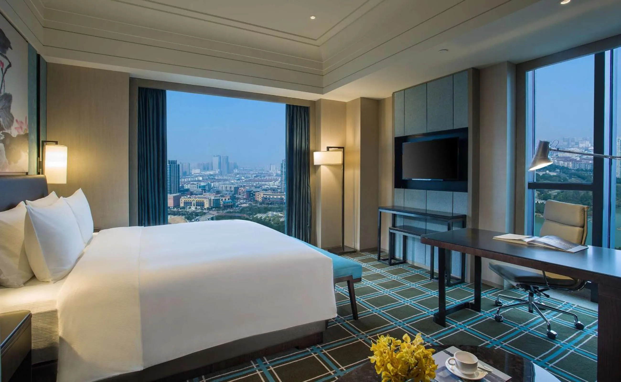 Corner King Room in Hilton Changzhou
