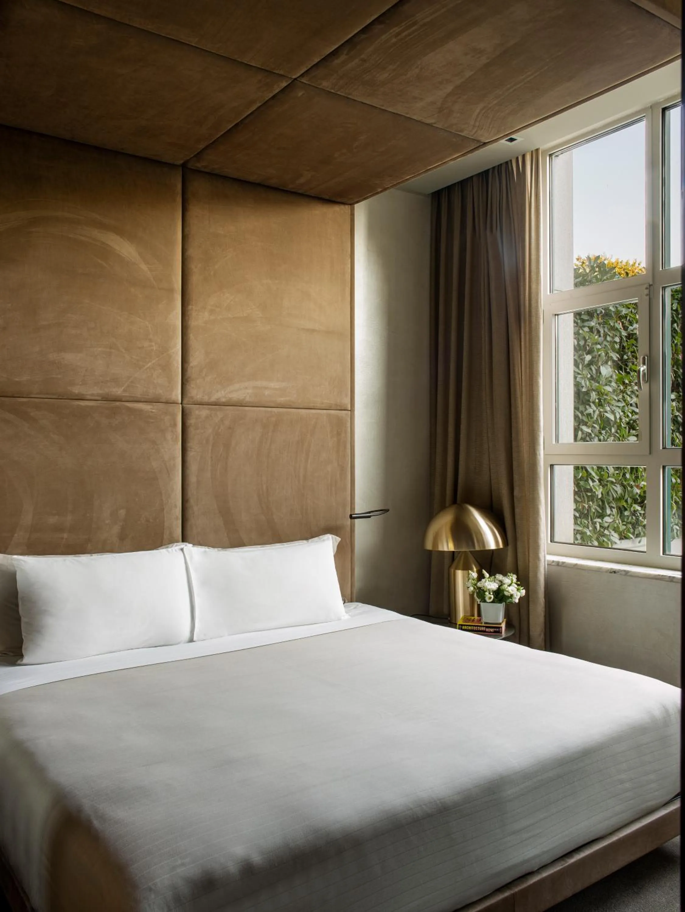 Suite Ultimate Me+ 4 bedrooms with terrace in ME Milan Il Duca