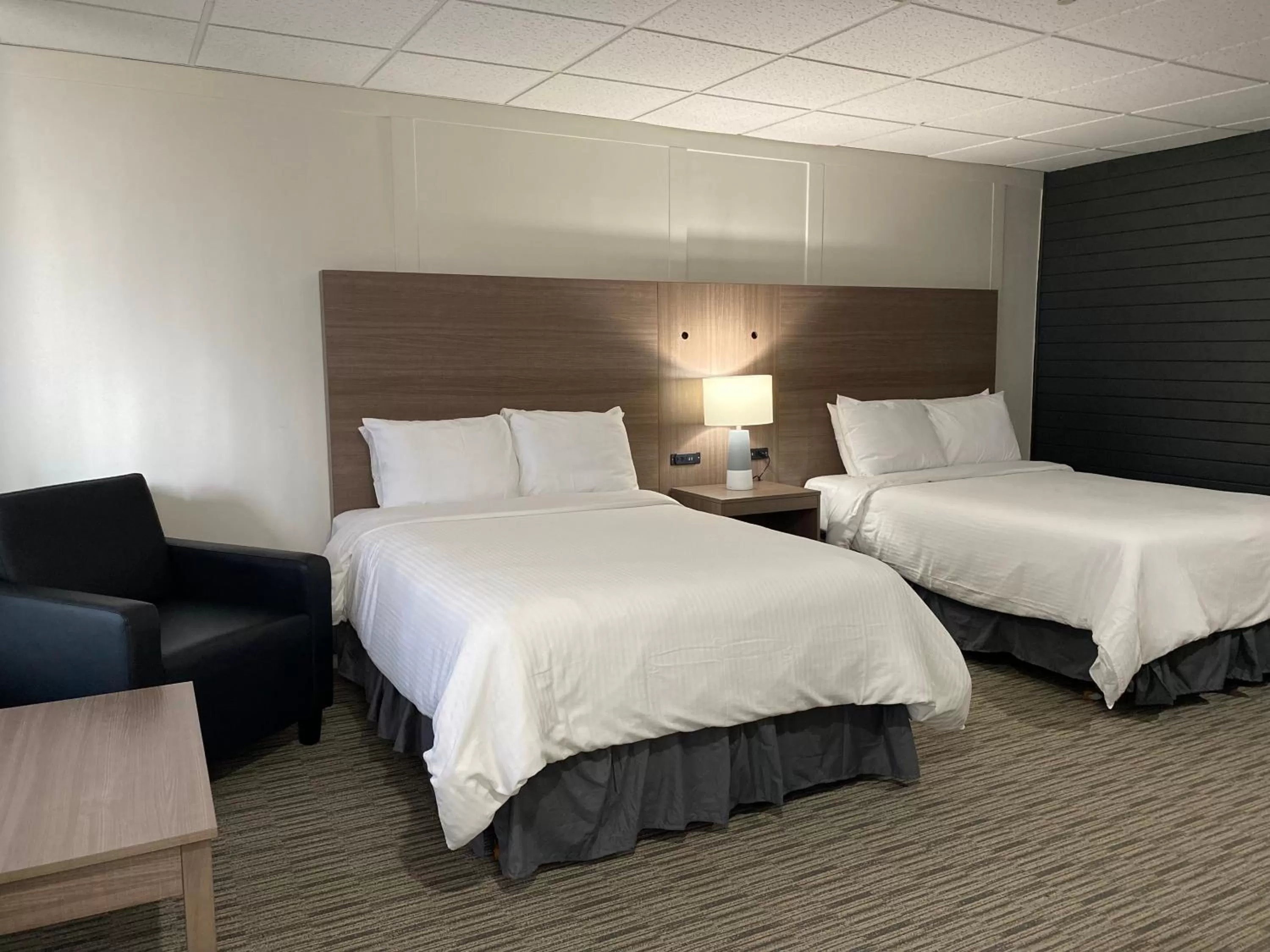 Deluxe Double Room in Apollo Motel