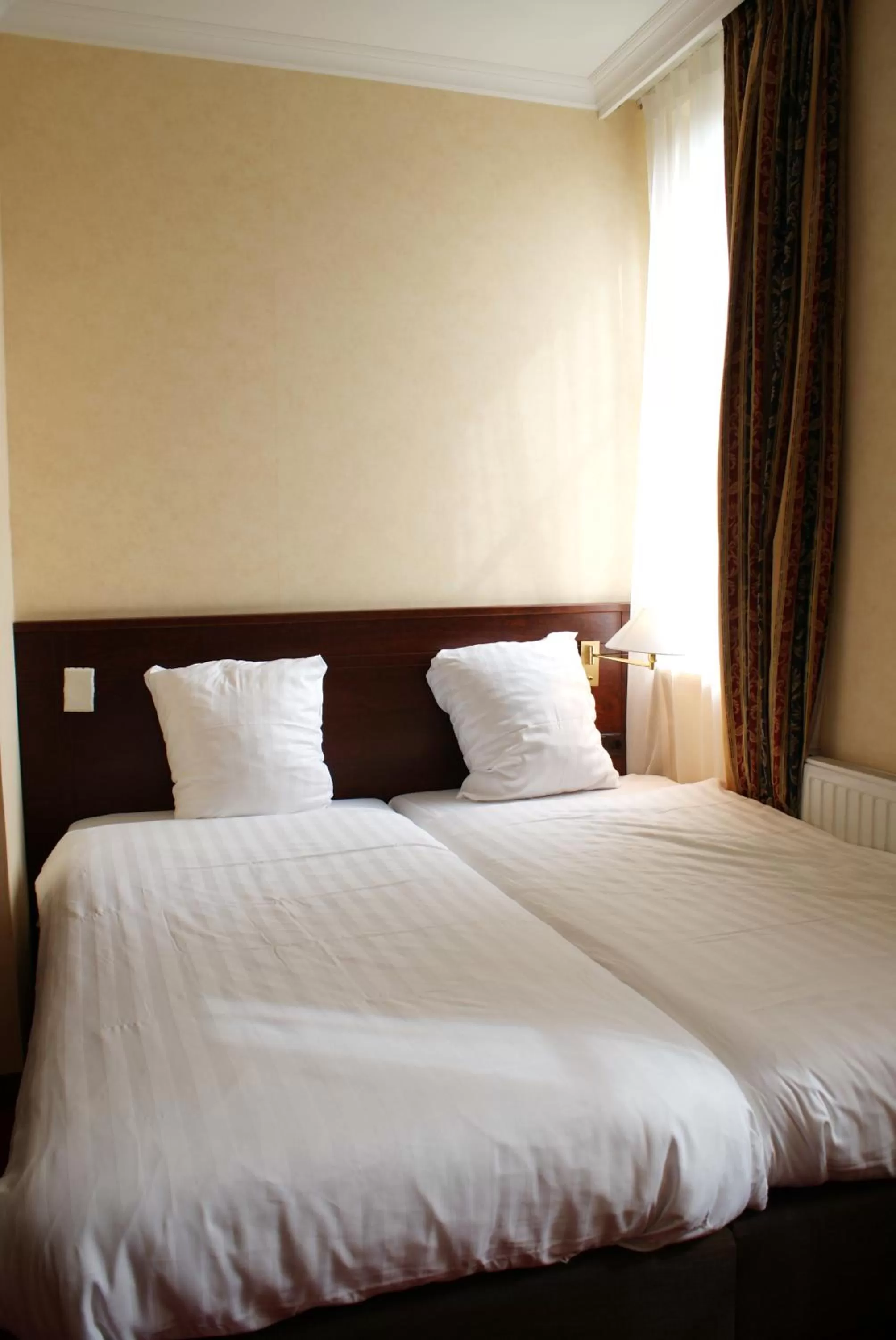 Comfort Small Double Room with Shower in Fletcher Hotel-Restaurant de Dikke van Dale