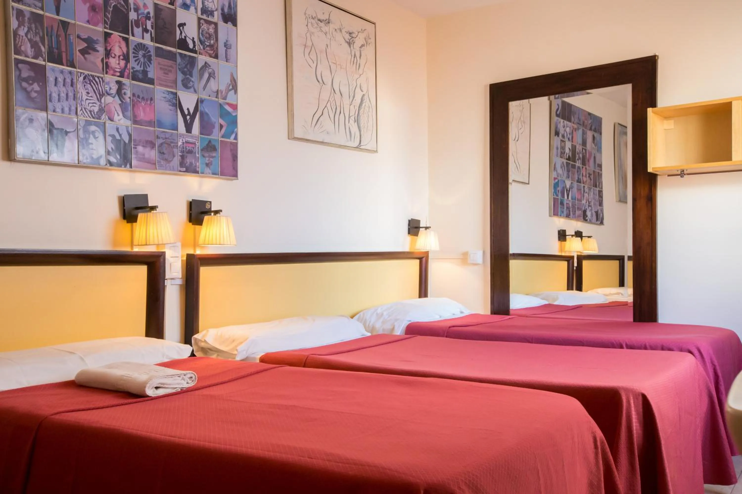 Quadruple Room with Shared Bathroom in Nuevo Suizo