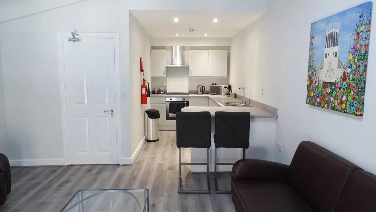 Three-Bedroom Apartment in Cocoon @ International Inn + Apartments