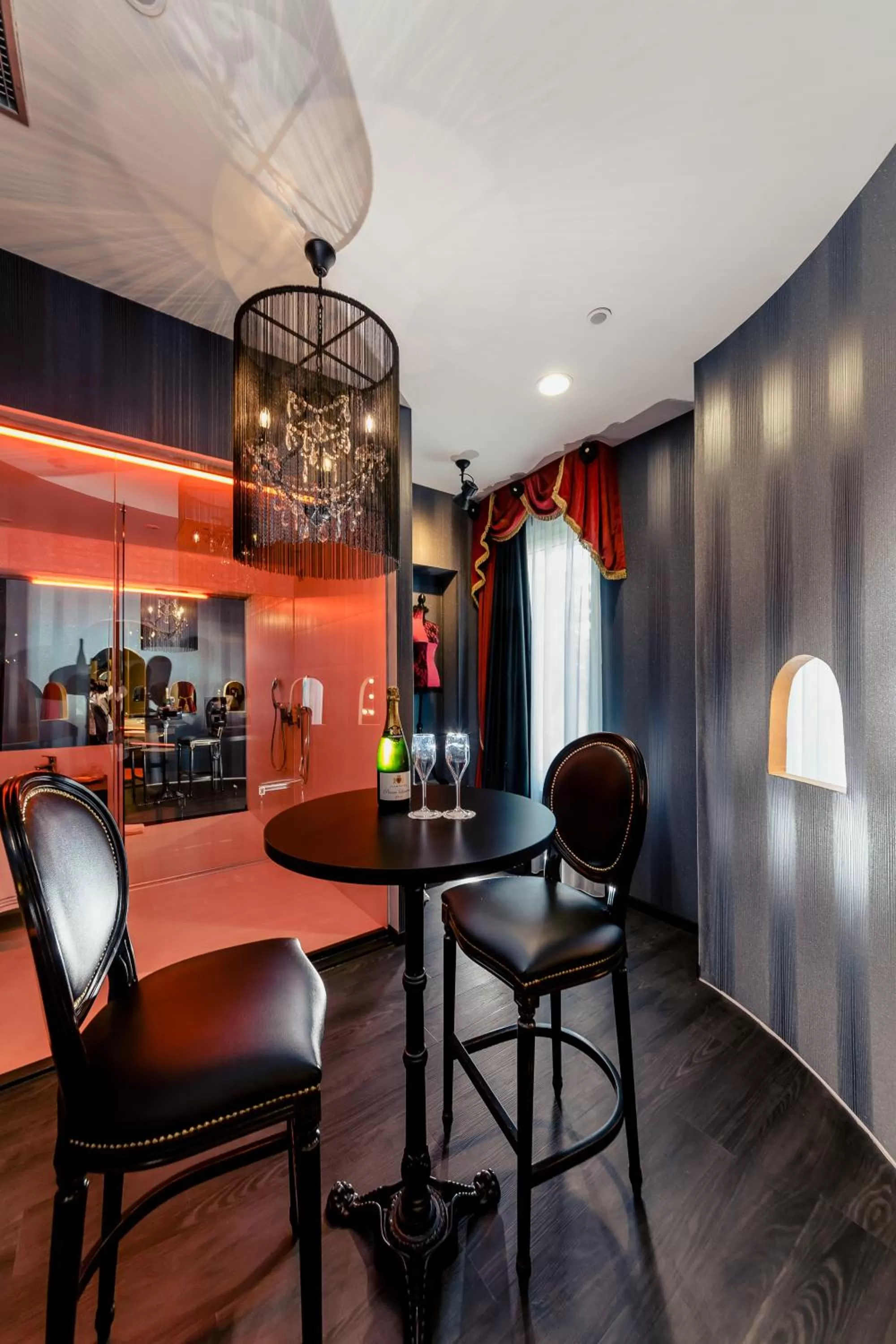 Suite with Hot Tub in Diamante MHotel