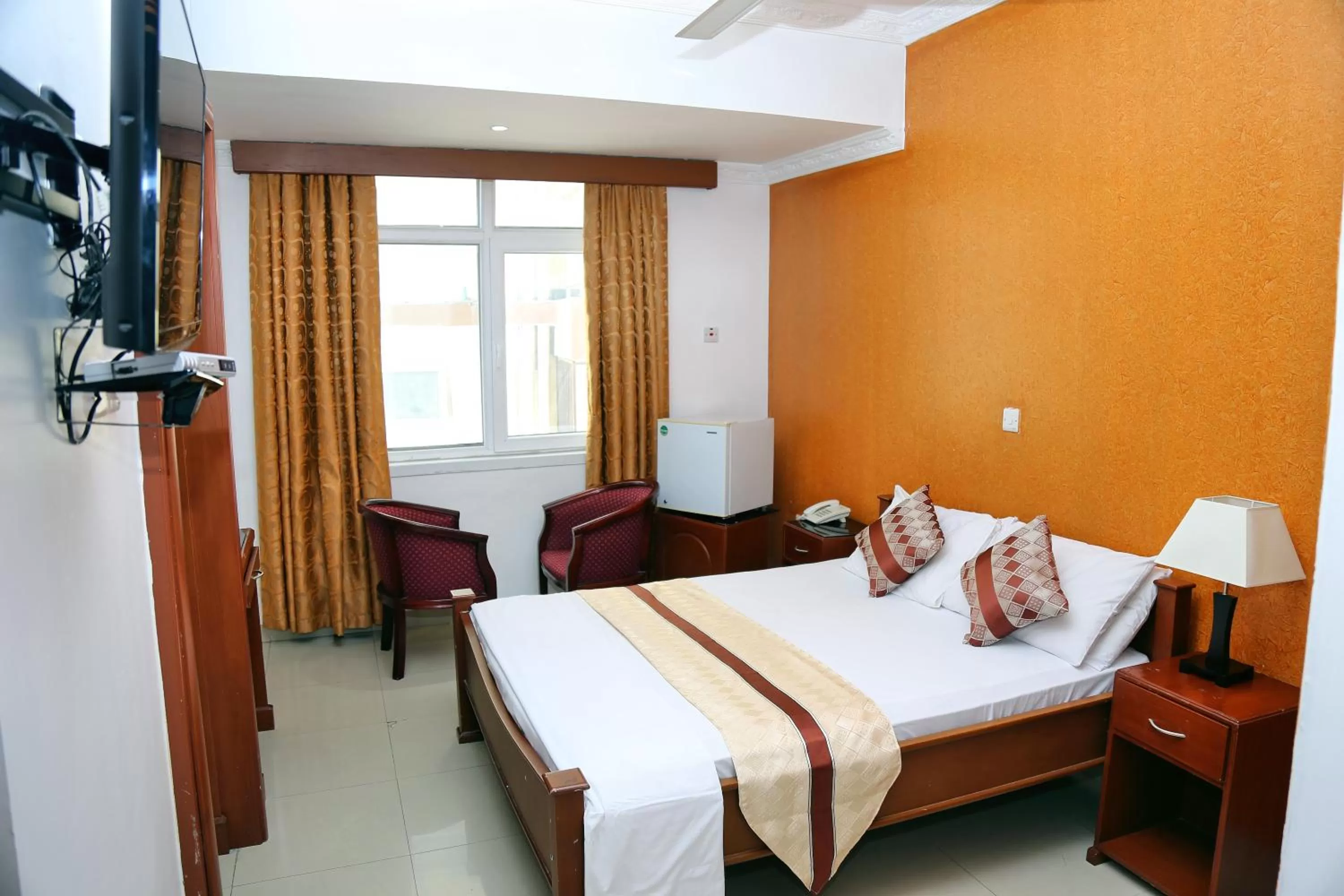 Deluxe Double Room in Rainbow Hotel