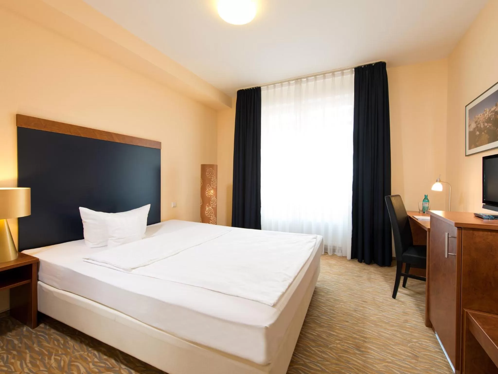 Business Single Room in ACHAT Hotel Buchholz Hamburg