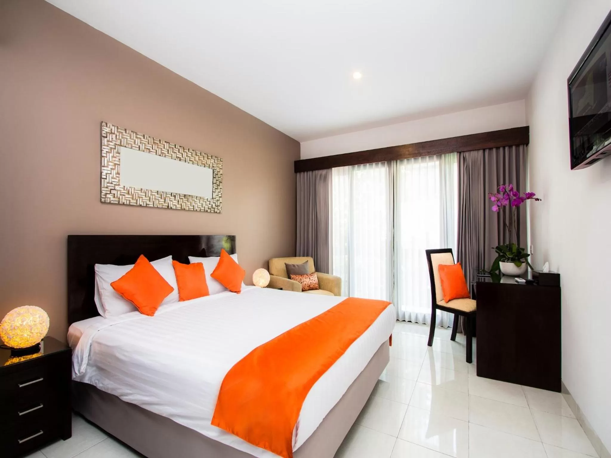 Deluxe Double Room in The Pavilion Hotel Kuta