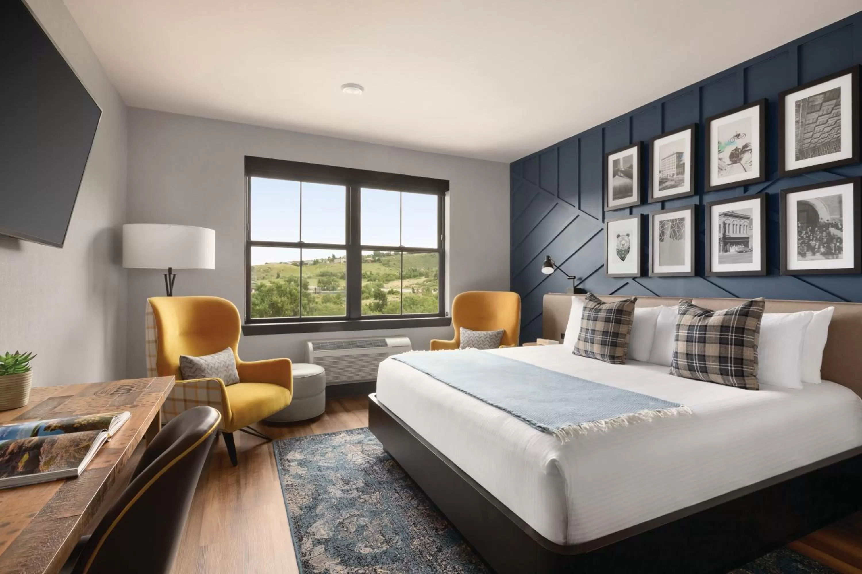 Deluxe Single Room in The Eddy Taproom & Hotel