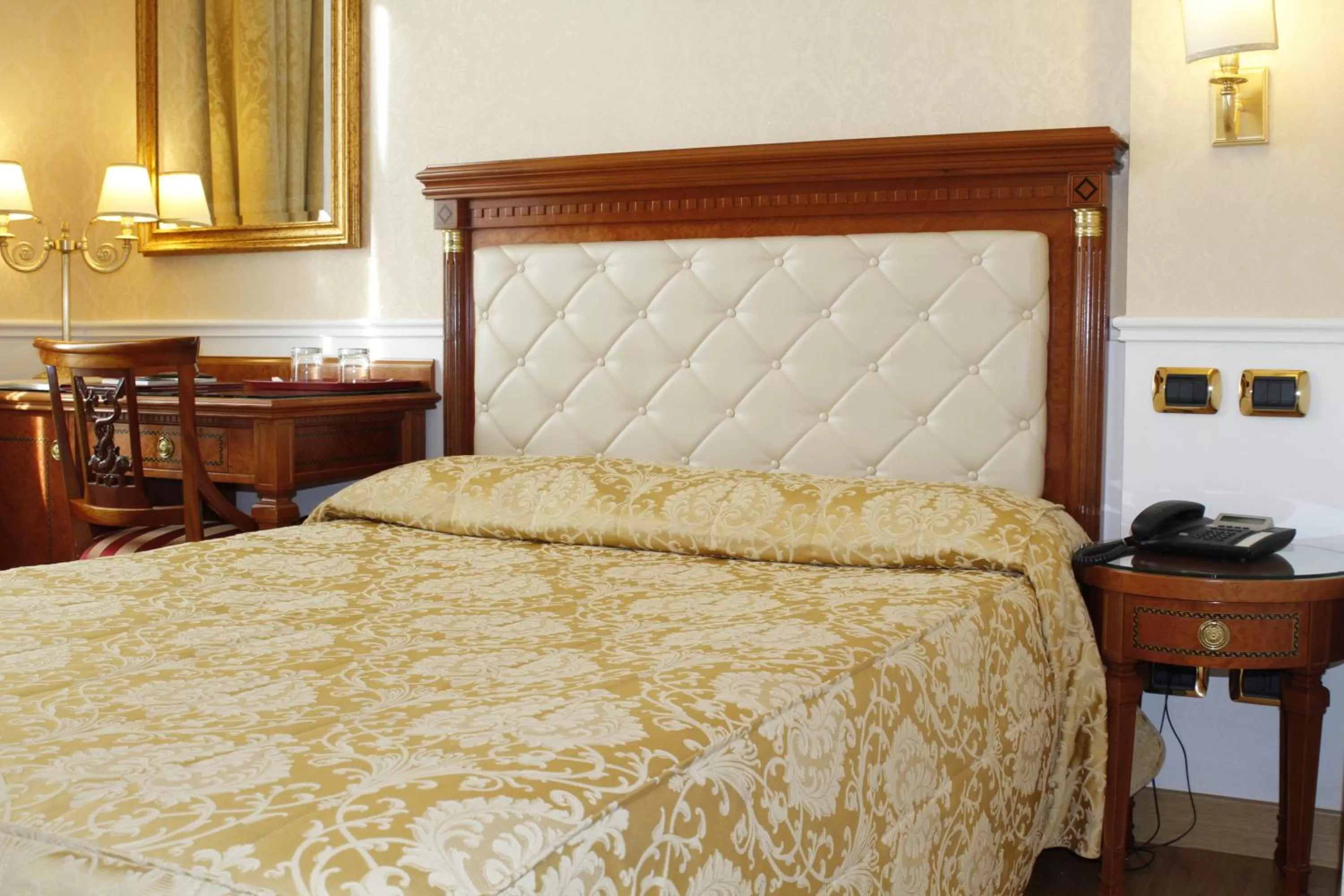 Double or Twin Room in Hotel Villa Pinciana