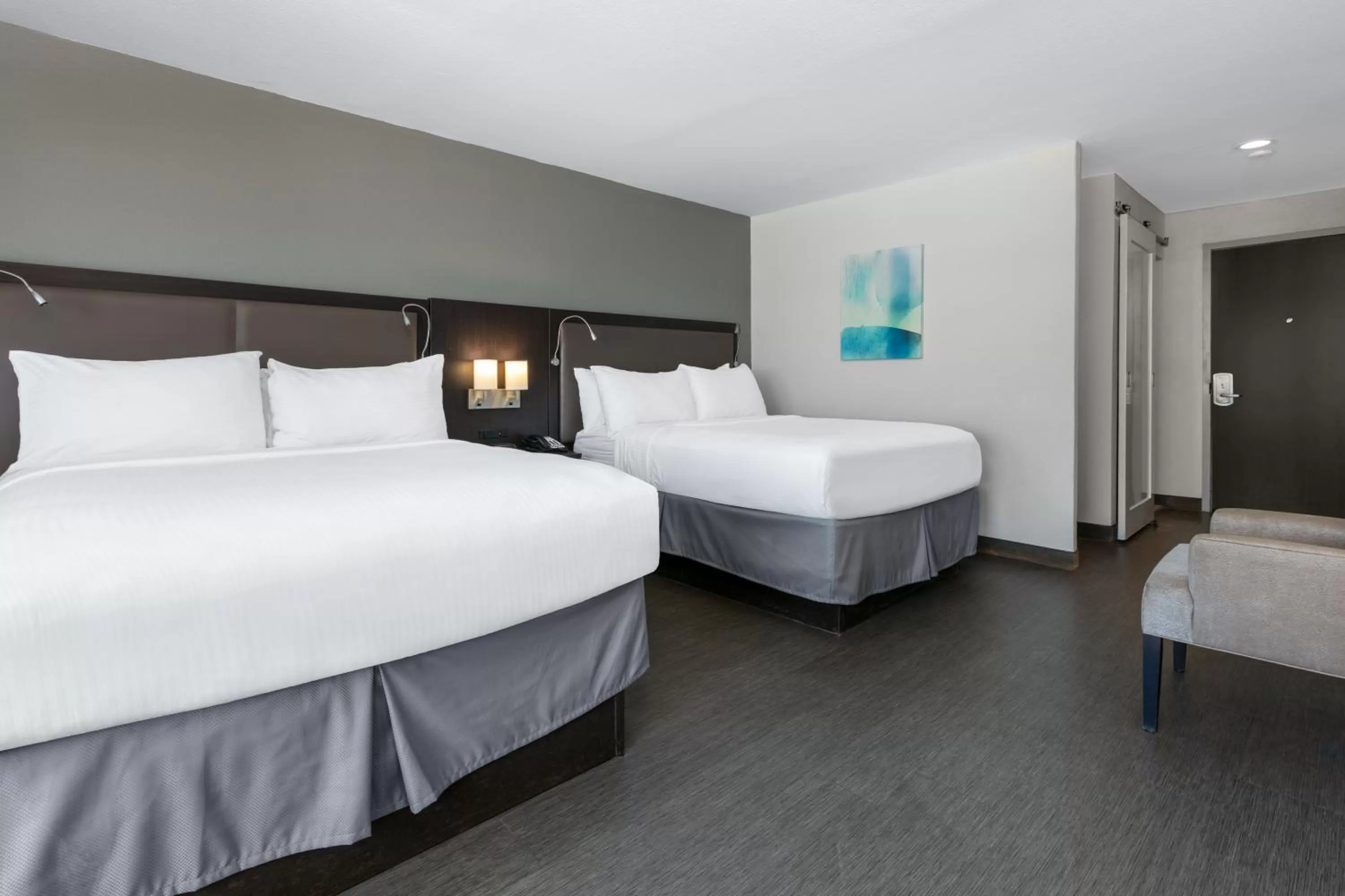 Queen Suite with Two Queen Beds and Balcony - City View - Non-Smoking in Wyndham Corpus Christi Resort North Padre Island