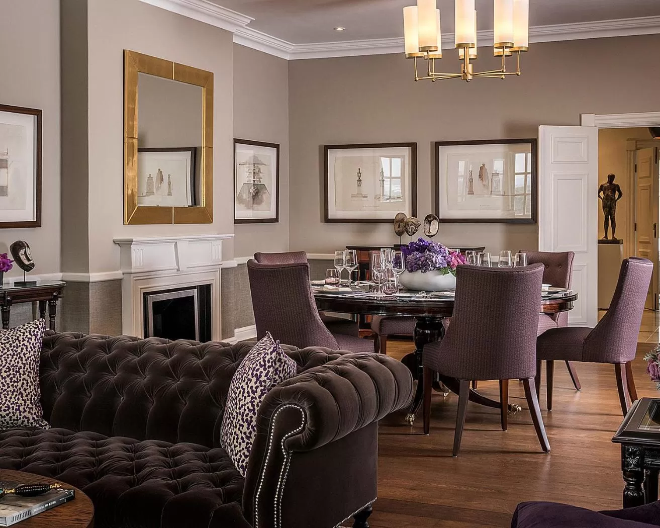 Two Bedroom Presidential Suite in Four Seasons Hotel The Westcliff
