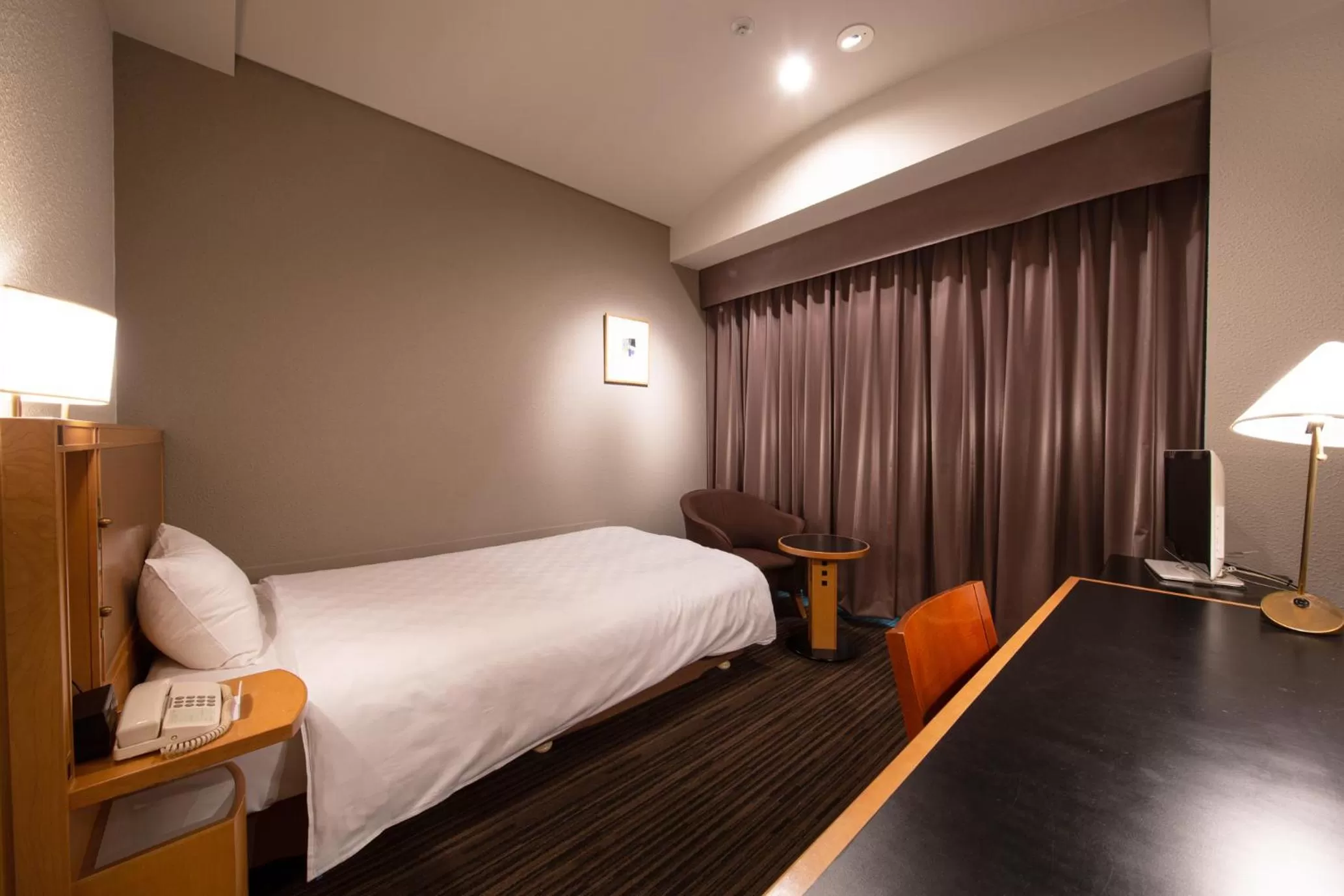 Single Room - Smoking in Hotel Nagoya Garden Palace