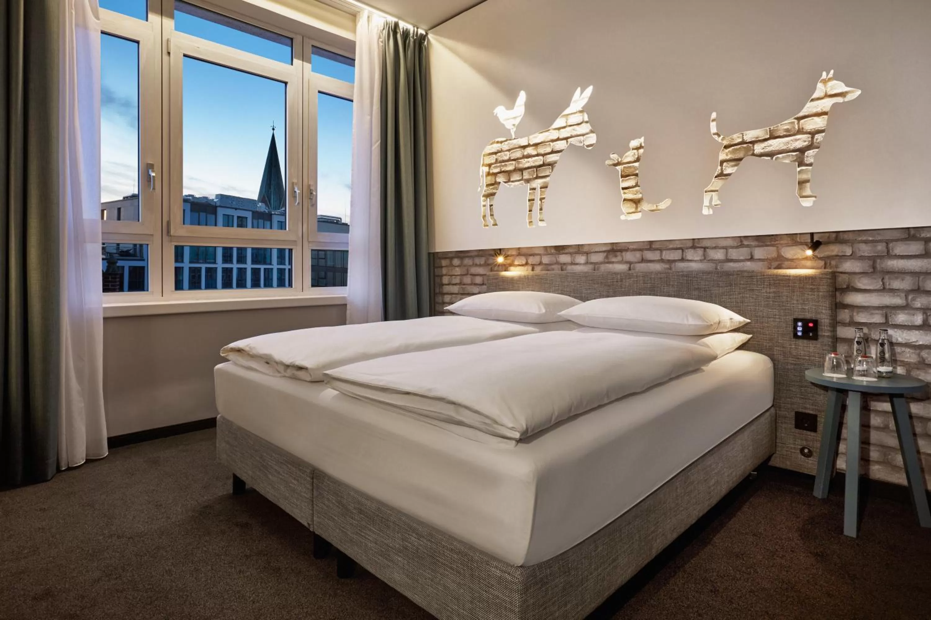Superior Double Room in H+ Hotel Bremen