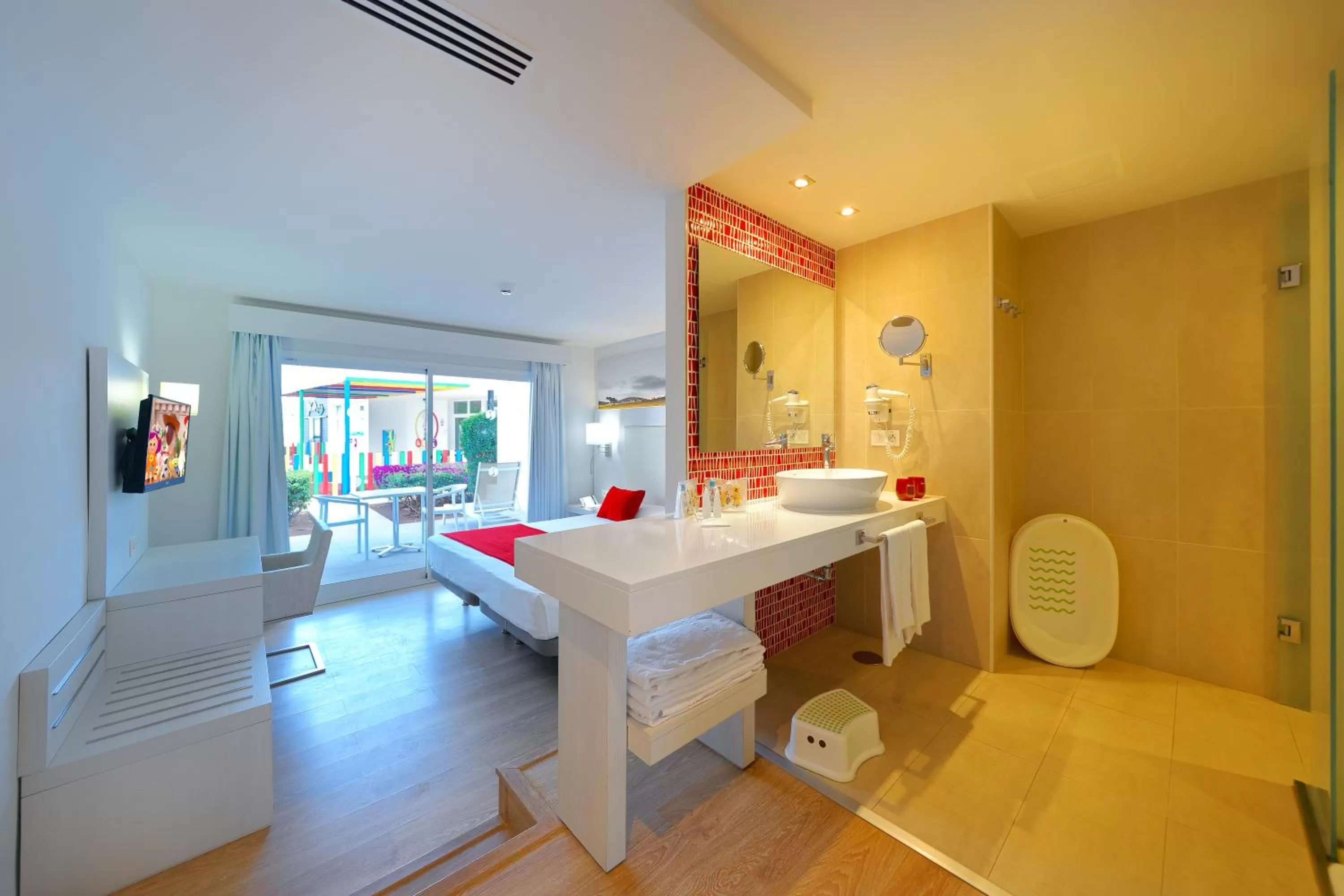 Acui Junior Suite in Aequora Lanzarote Suites