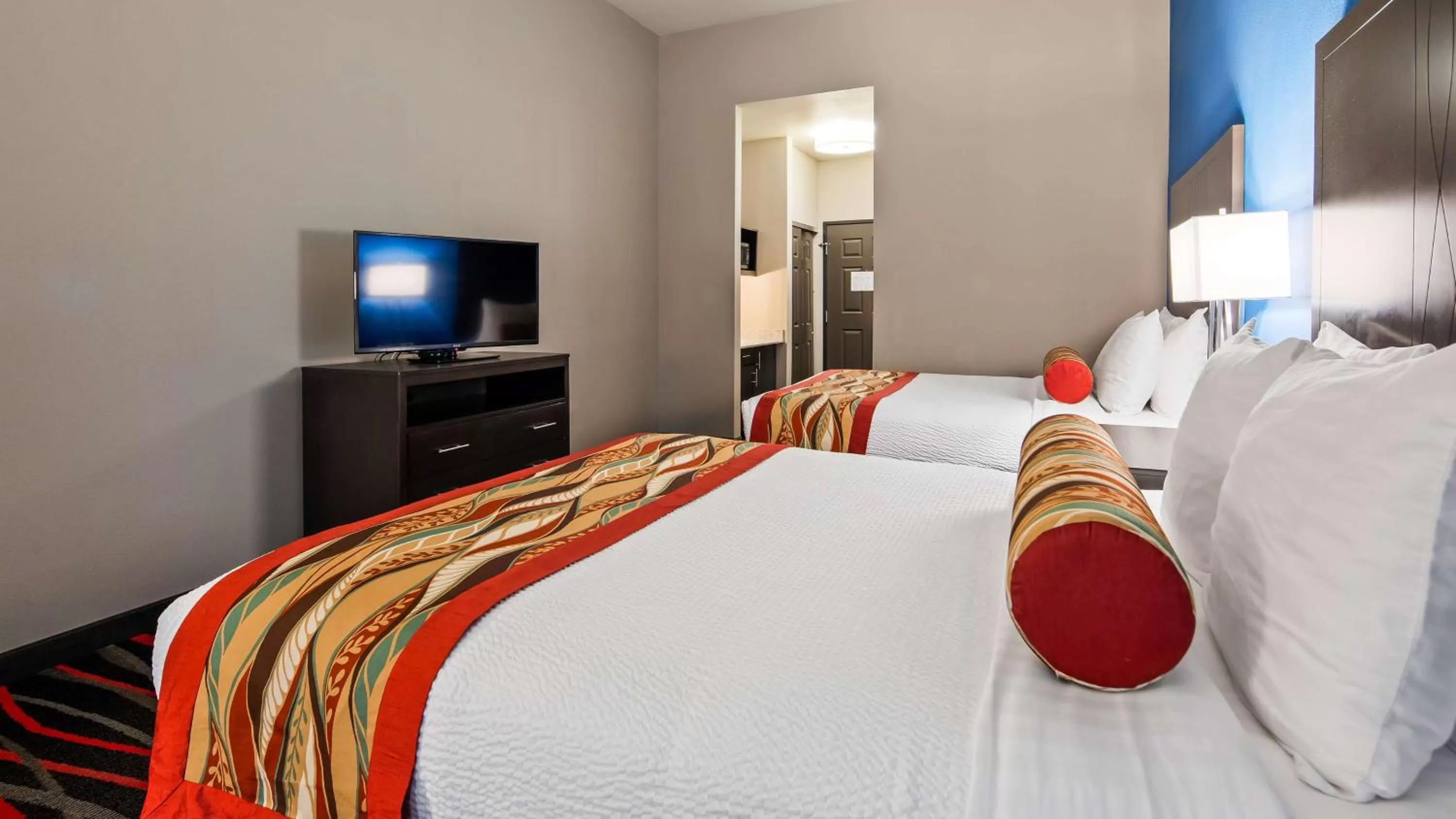 Queen Room with Two Queen Beds in Best Western Plus Tech Medical Center Inn